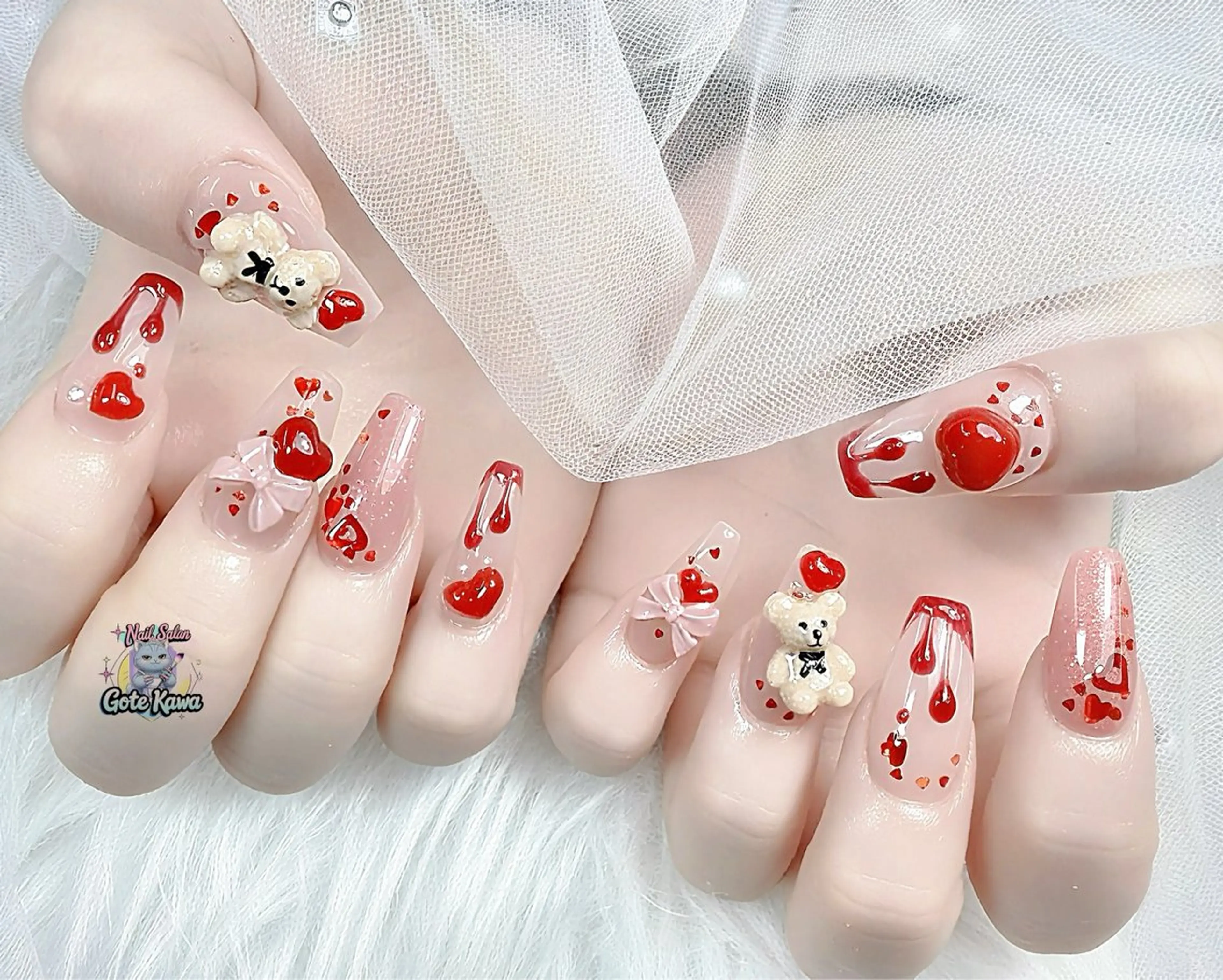 ネイル ハート ホログラムネイル 赤色 リボン バレンタイン ハンドネイル GOTE KAWA Nail Salon(ゴテかわ)所属・Gote Kawa nail salonのネイルデザイン