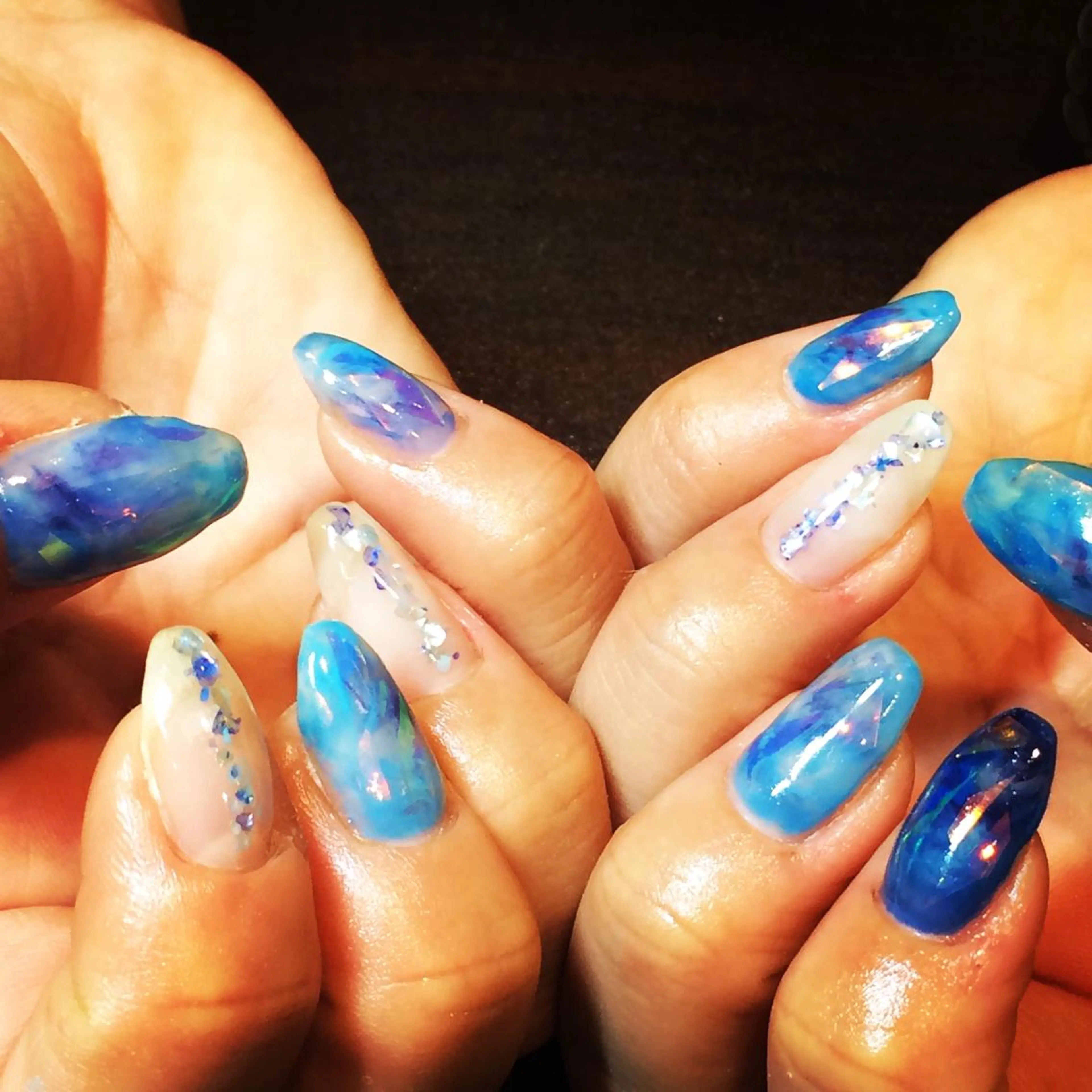 ネイル ブルー キラキラネイル M nail はやまうららのネイルデザイン