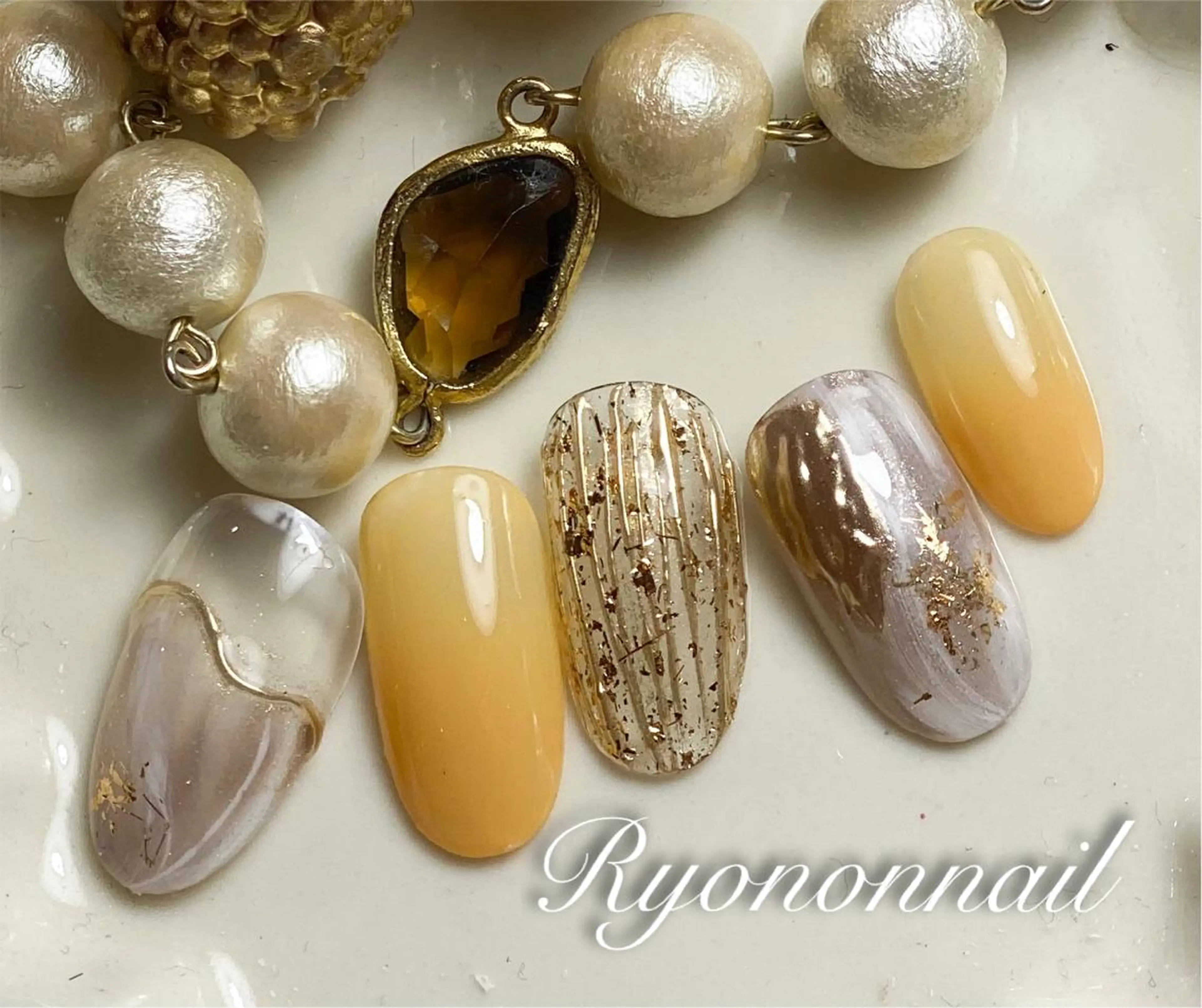 ネイル Ryononnail(リョノンネイル)所属・Ryononnail 上谷典子のネイルデザイン