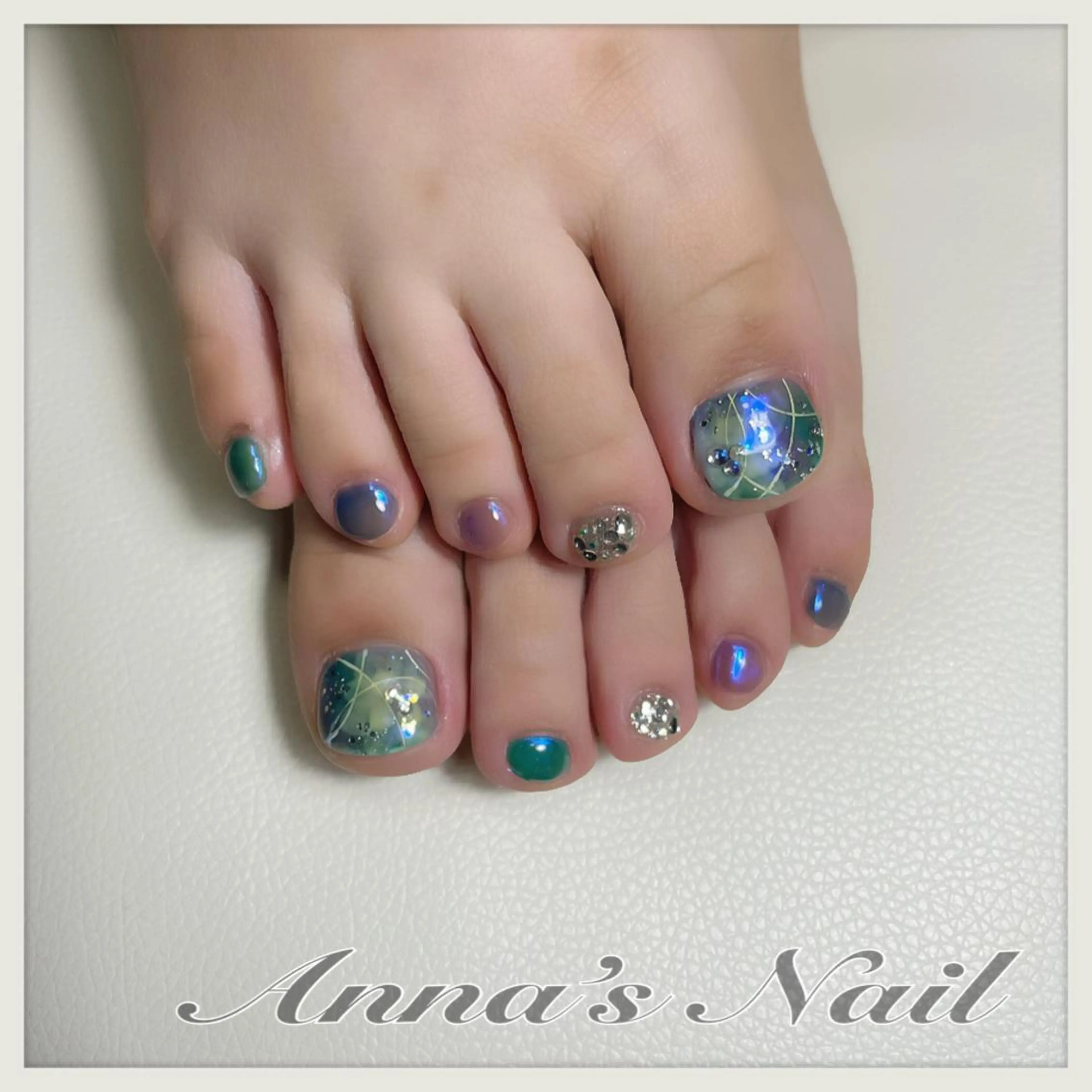 ネイル フットネイル Anna’s Nail所属・清口 杏奈のネイルデザイン