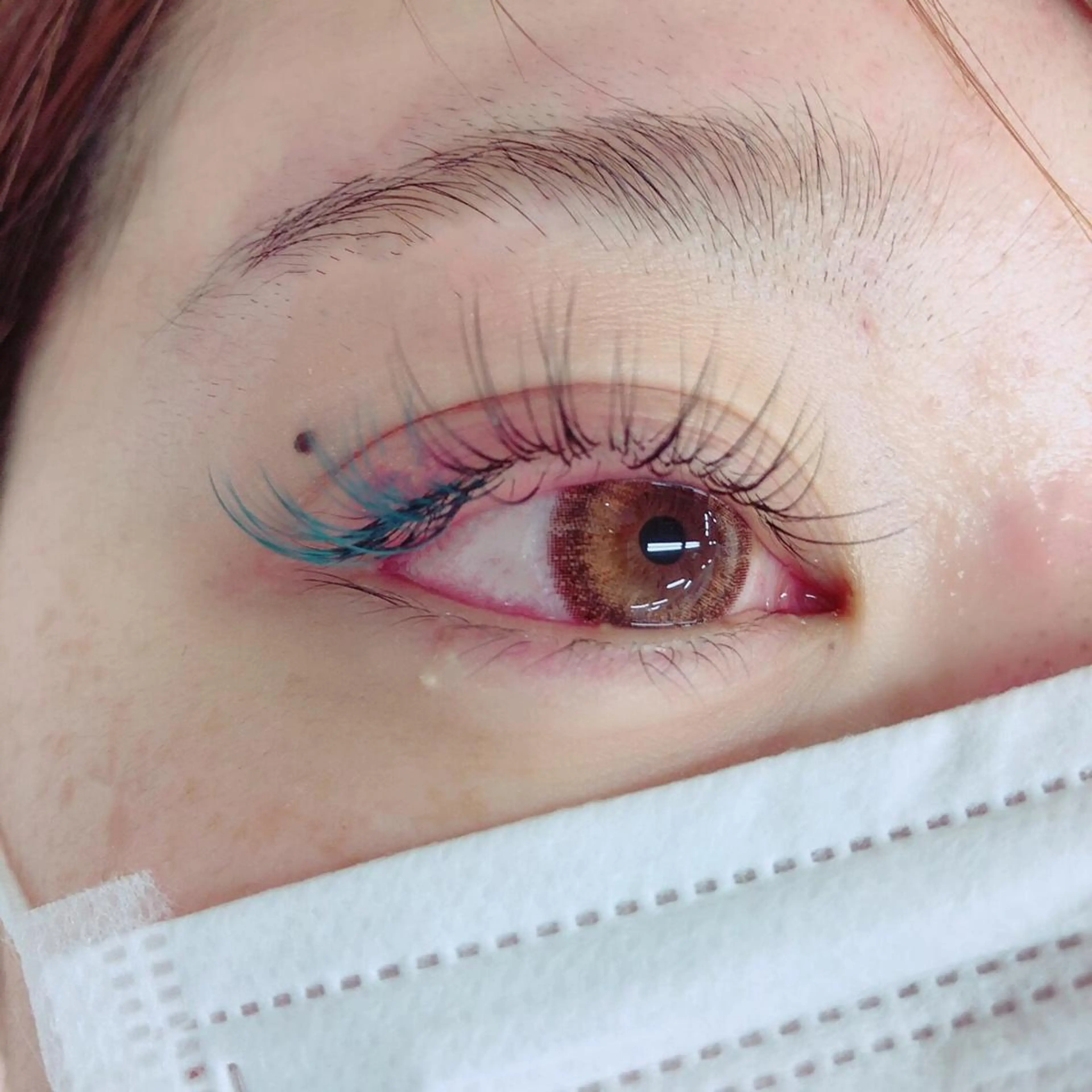 マツエク・マツパ カラーマツエク 石渡このみ 🍊レイヤーカットのヘアスタイル