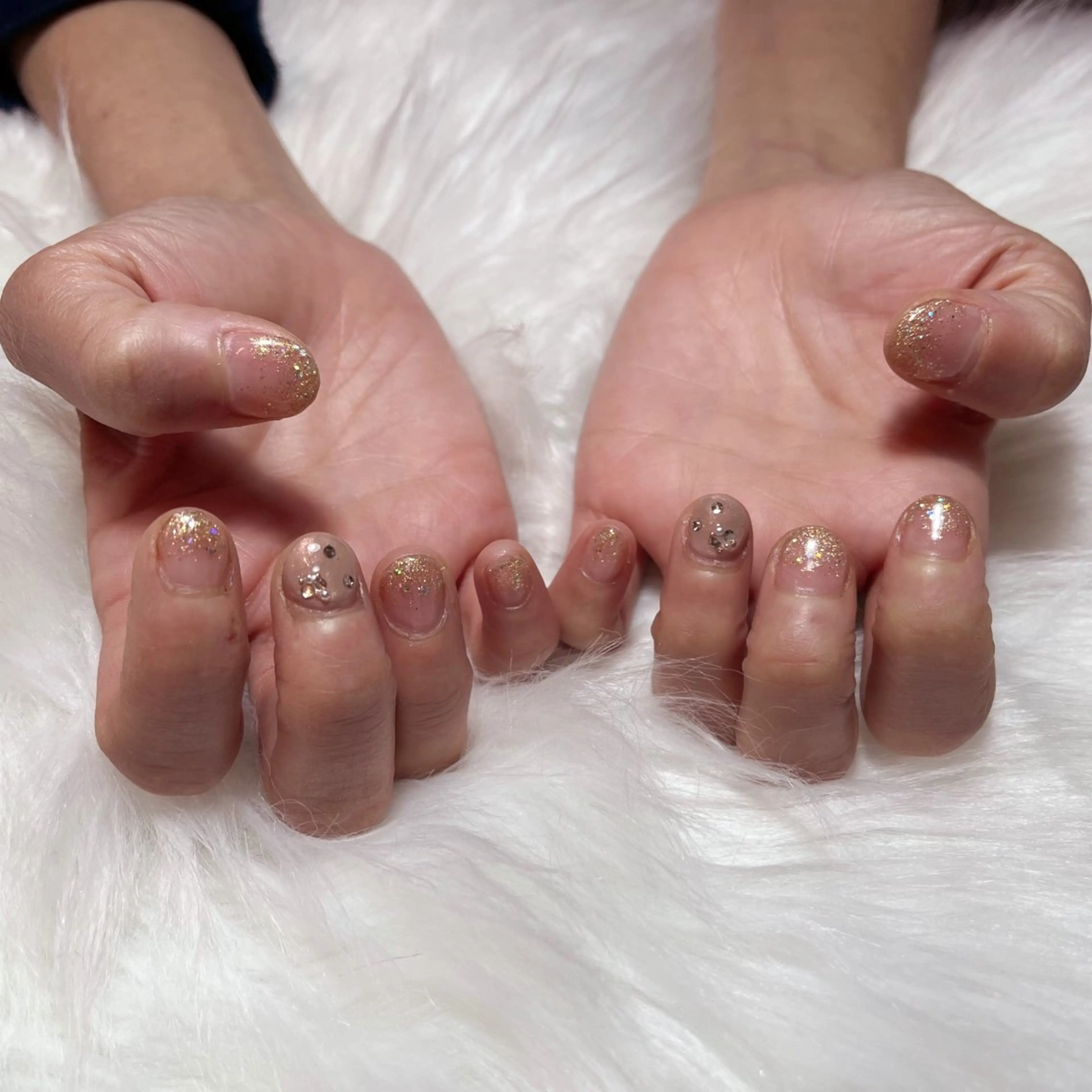 ネイル アートネイル naiisalon apfelのネイルデザイン