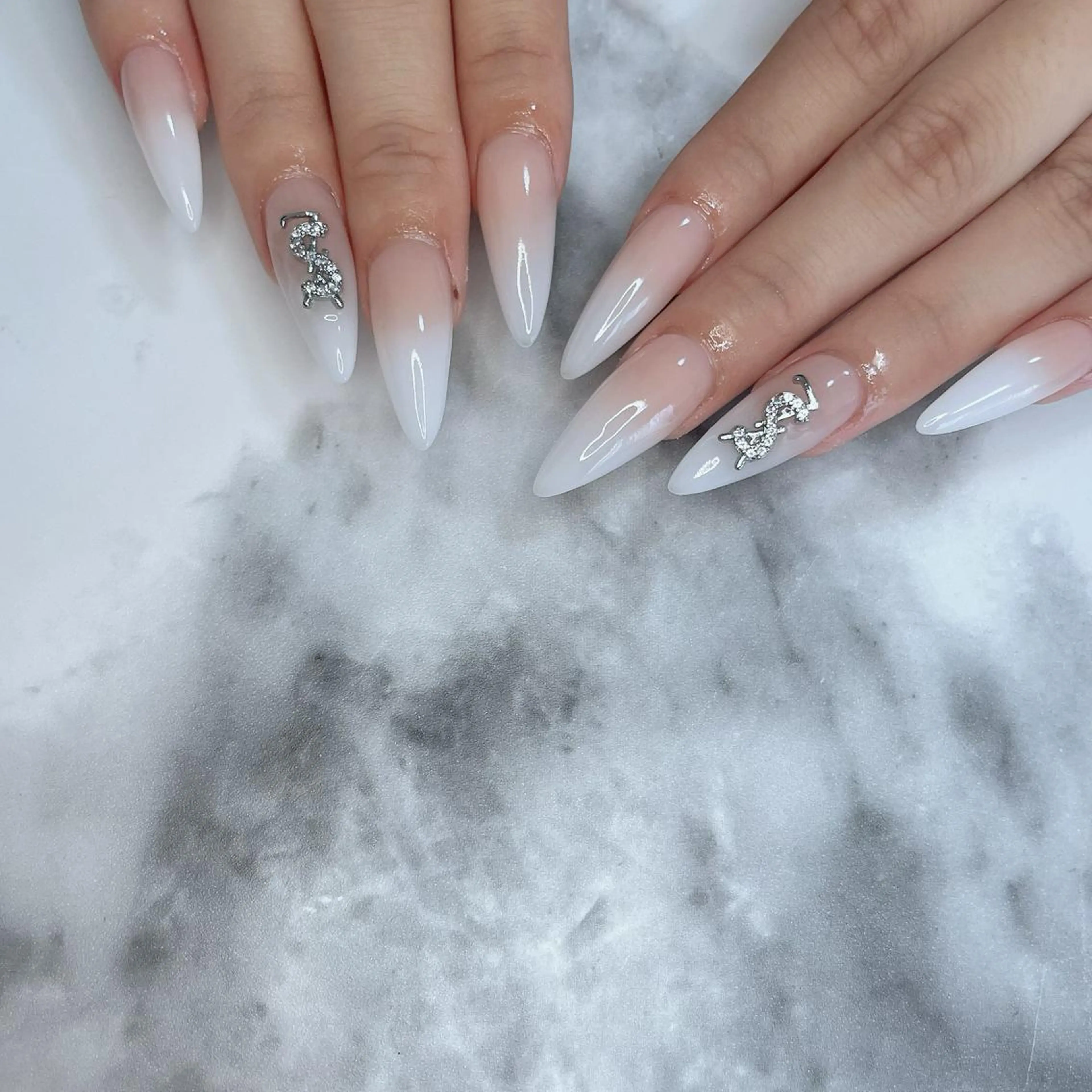 ネイル ハンドネイル salon de belnetta所属・kayo 💅のネイルデザイン