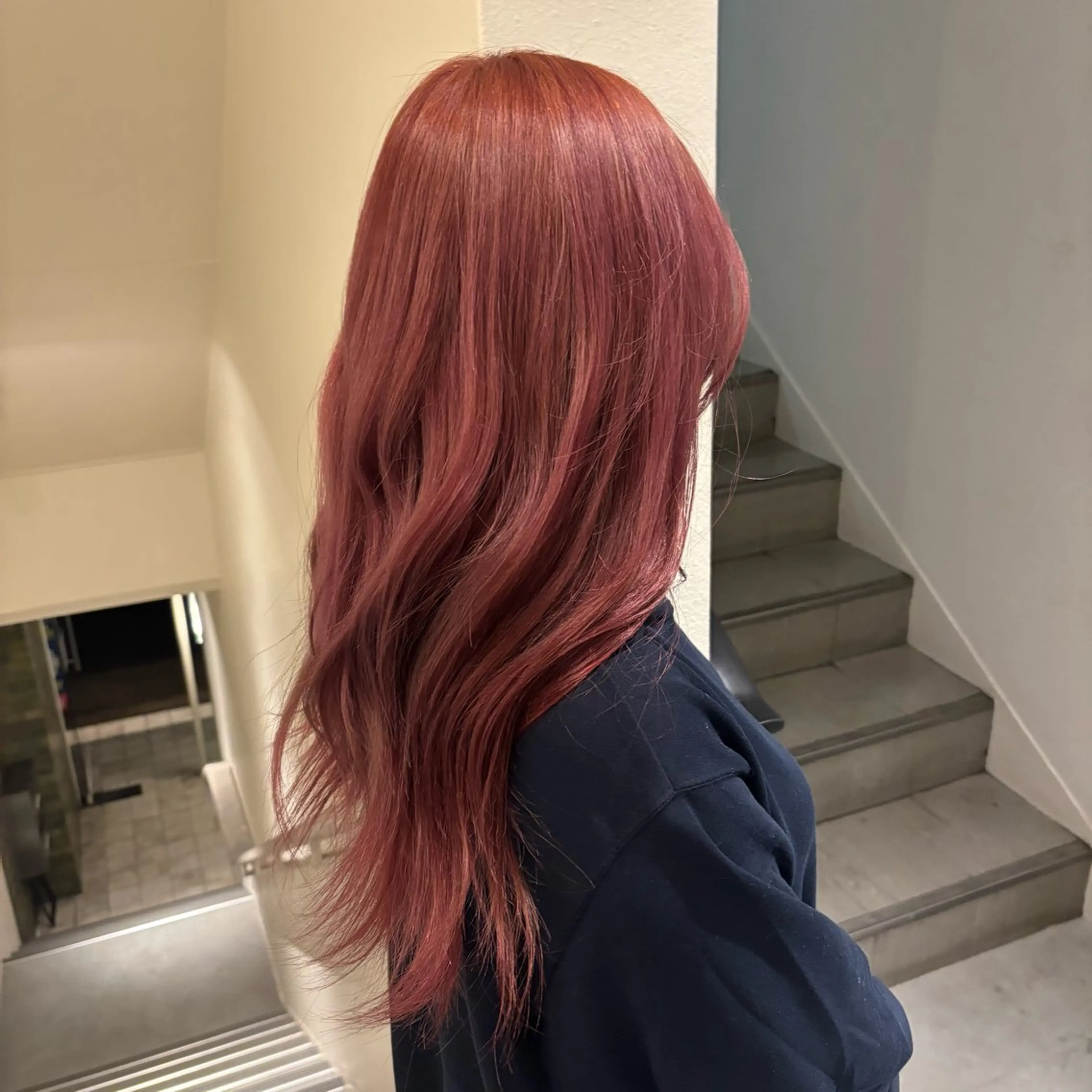 ロング カラー ブリーチ ピンクカラー ヘアカラー 上條響子/伏見/ 透明感カラーのヘアスタイル