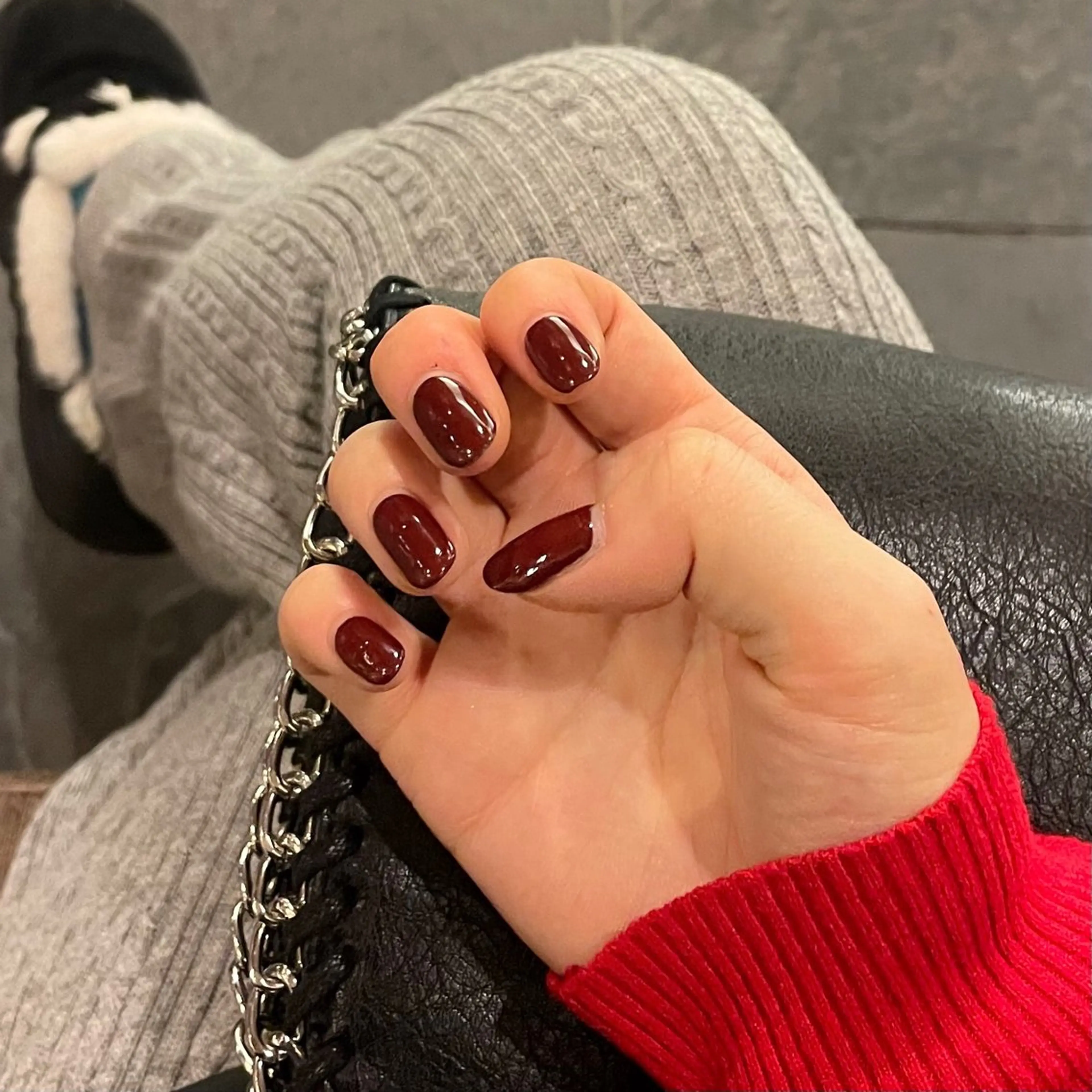 セミロング カラー パーマ ヘアアレンジ メンズ ボルドーカラー mona/ ストレートスタイル✨のヘアスタイル