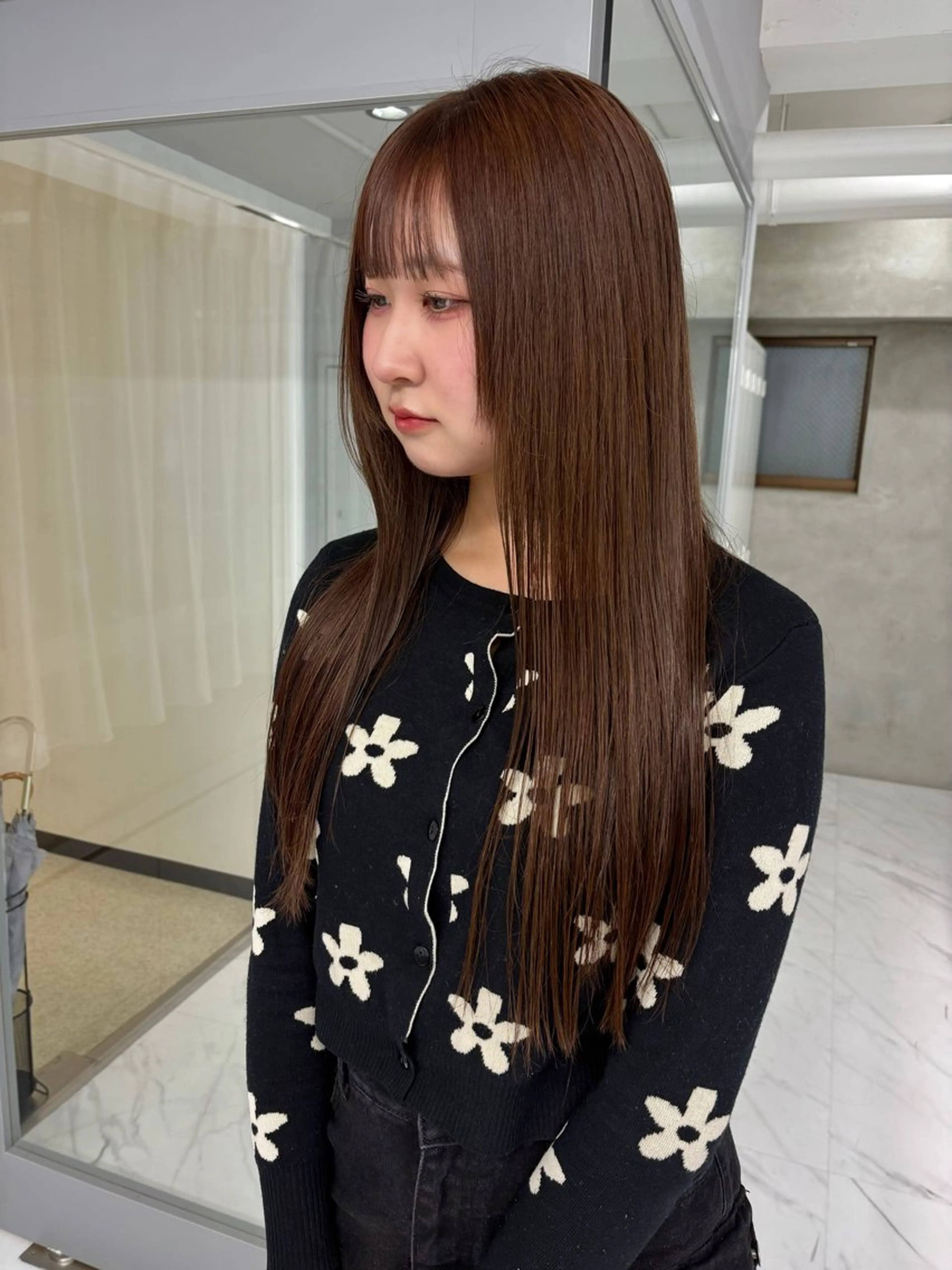 ロング カラー ブリーチ グレージュ ブリーチなしカラー ヘアカラー Miyu🎀レイヤー ／透明感カラー🪽のヘアスタイル