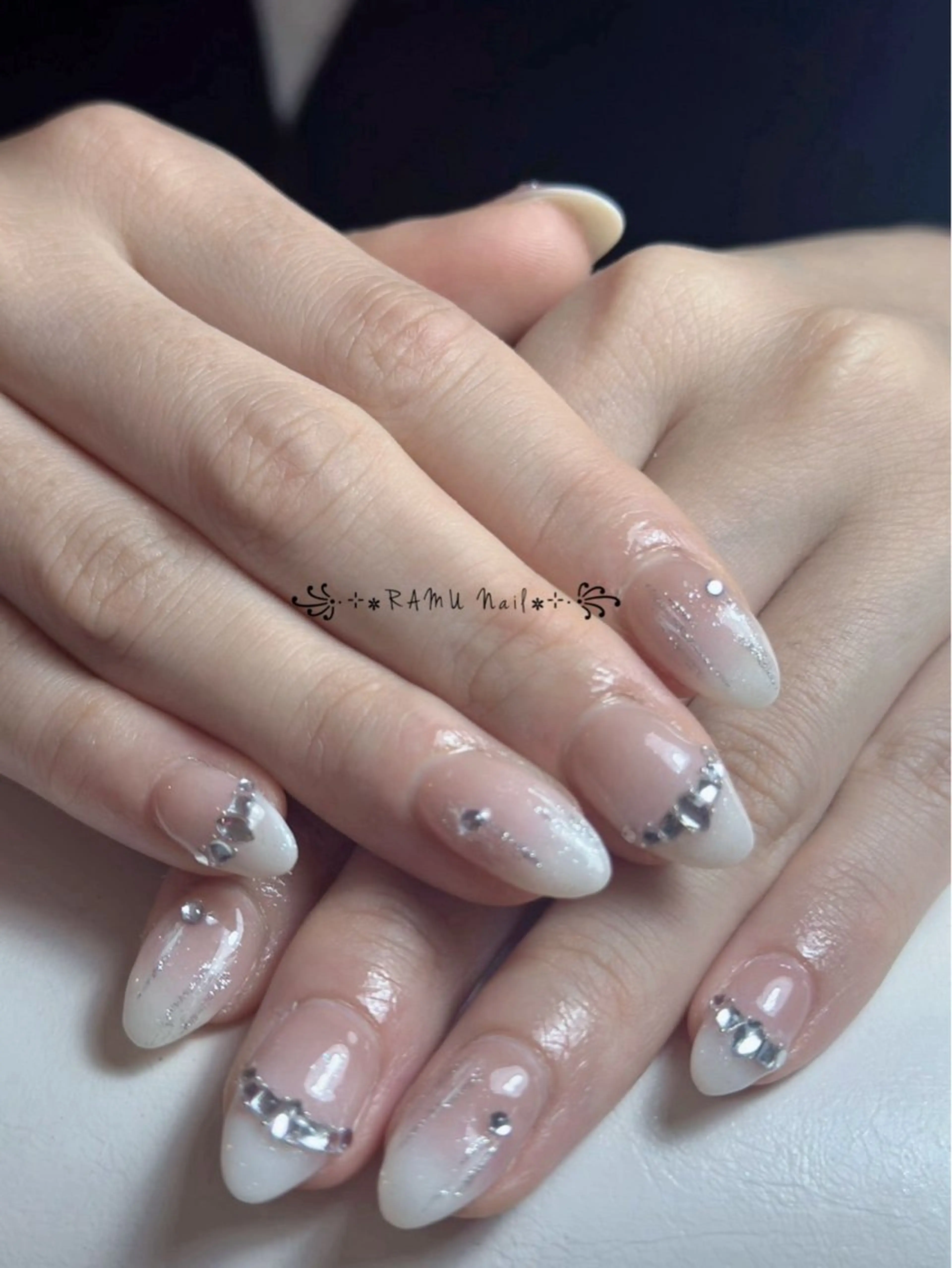 ネイル フレンチネイル 韓国ネイル シンプルネイル 冬ネイル ハンドネイル RAMU Nail 恵比寿店のネイルデザイン