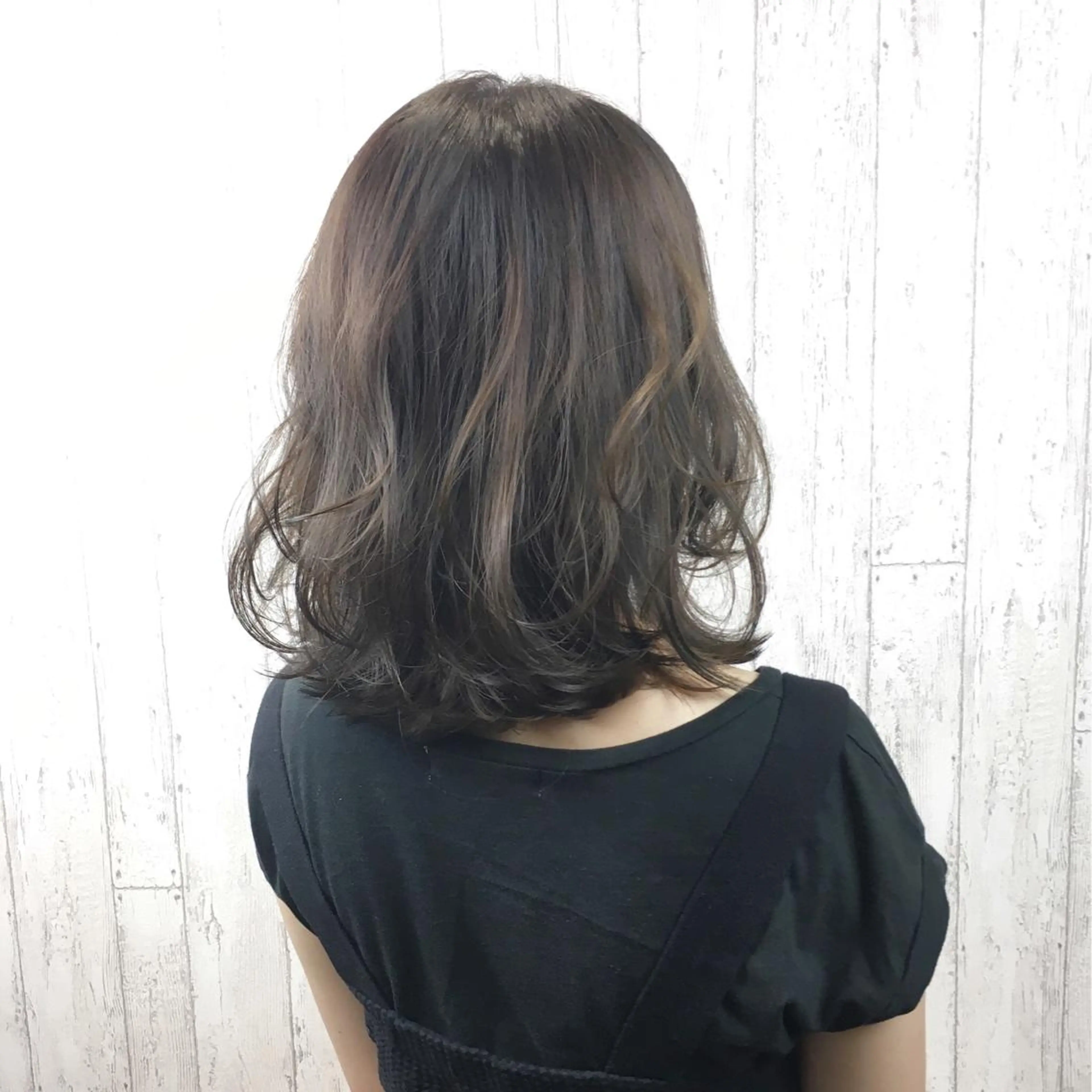 ミディアム カラー カット ヘアカラー カット／メンズカット 藤田麻衣のヘアスタイル