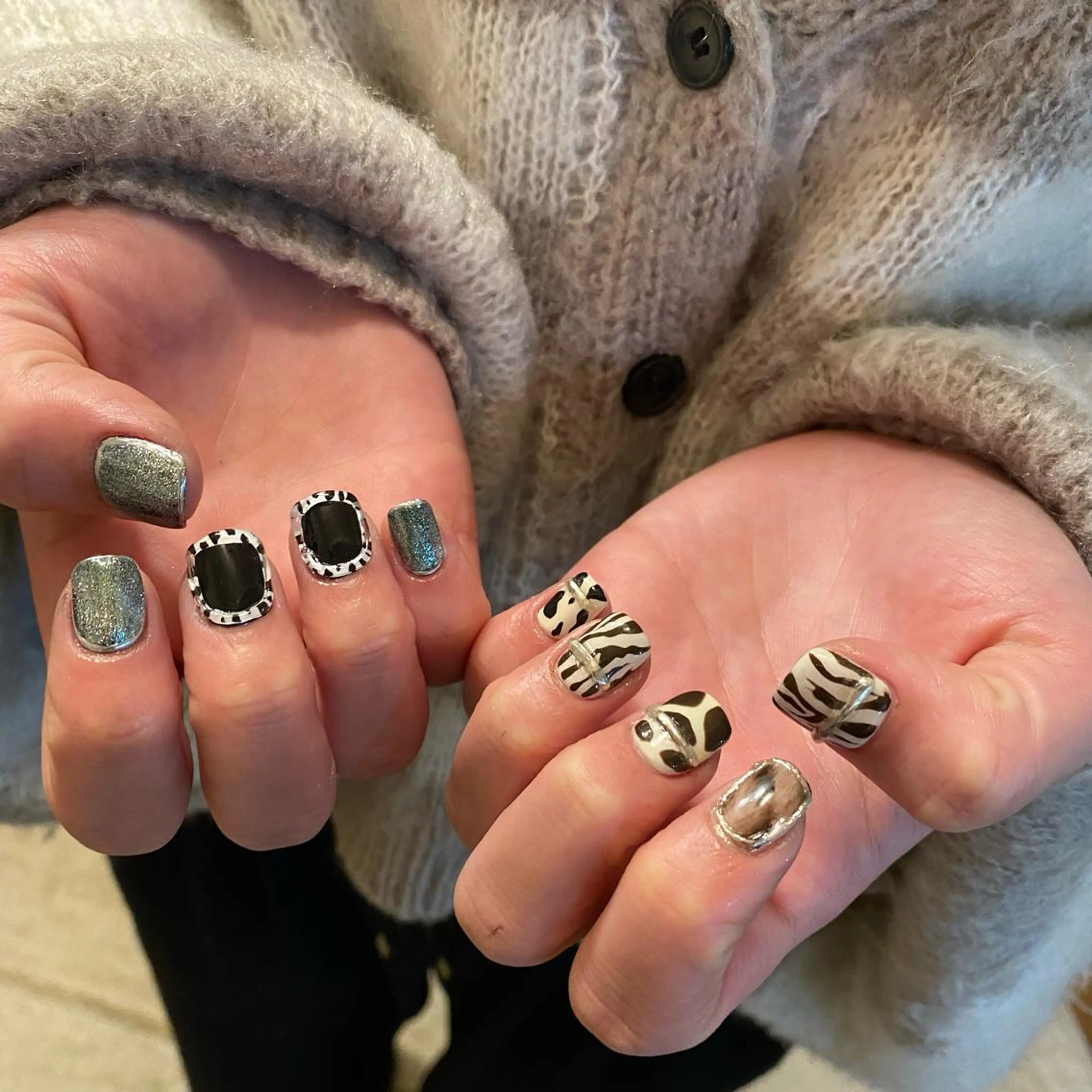 ネイル Amber21.所属・Nagahama Akariのネイルデザイン