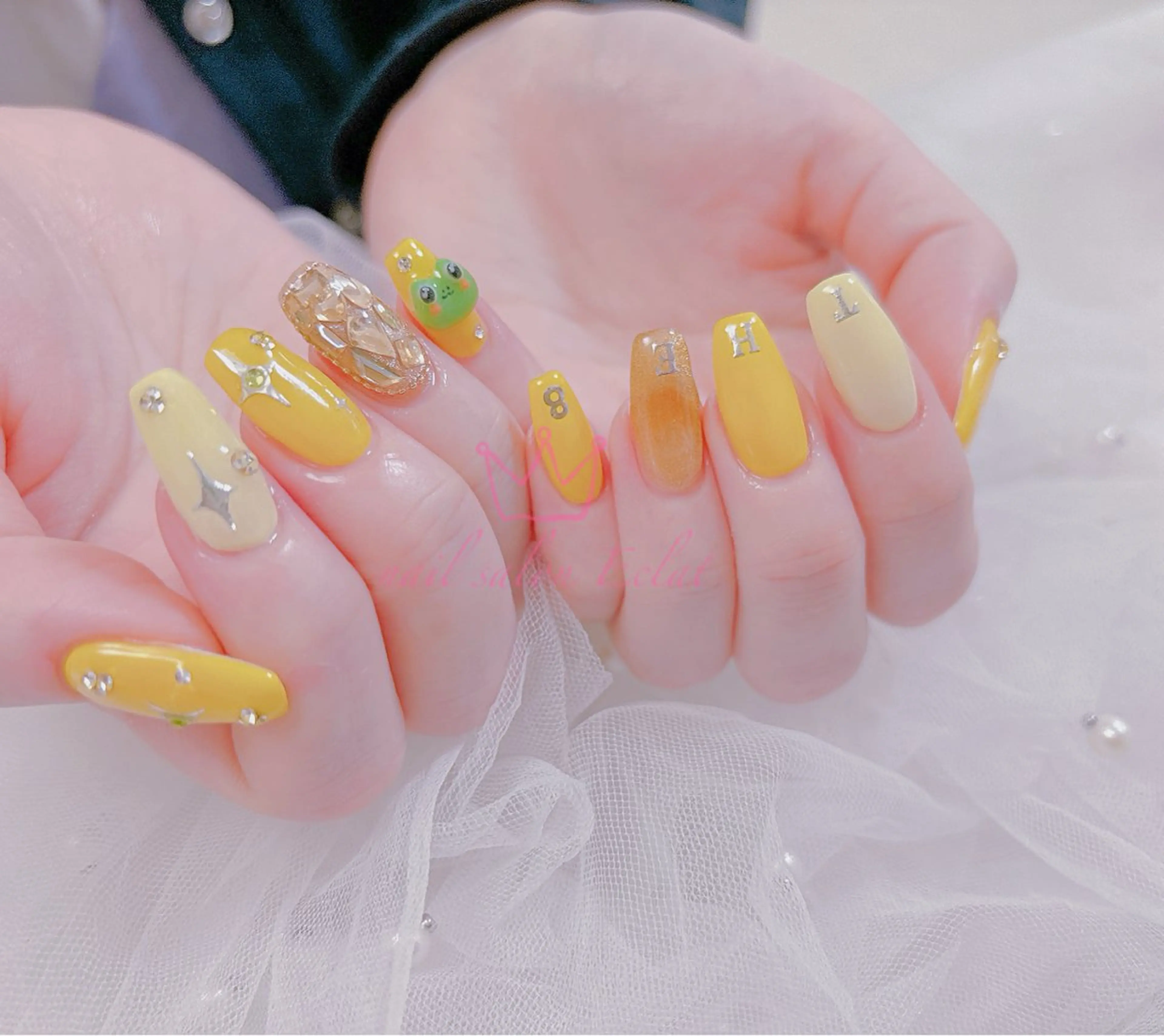 ネイル ネイルサロンエクラ 🫧Shizukaのネイルデザイン