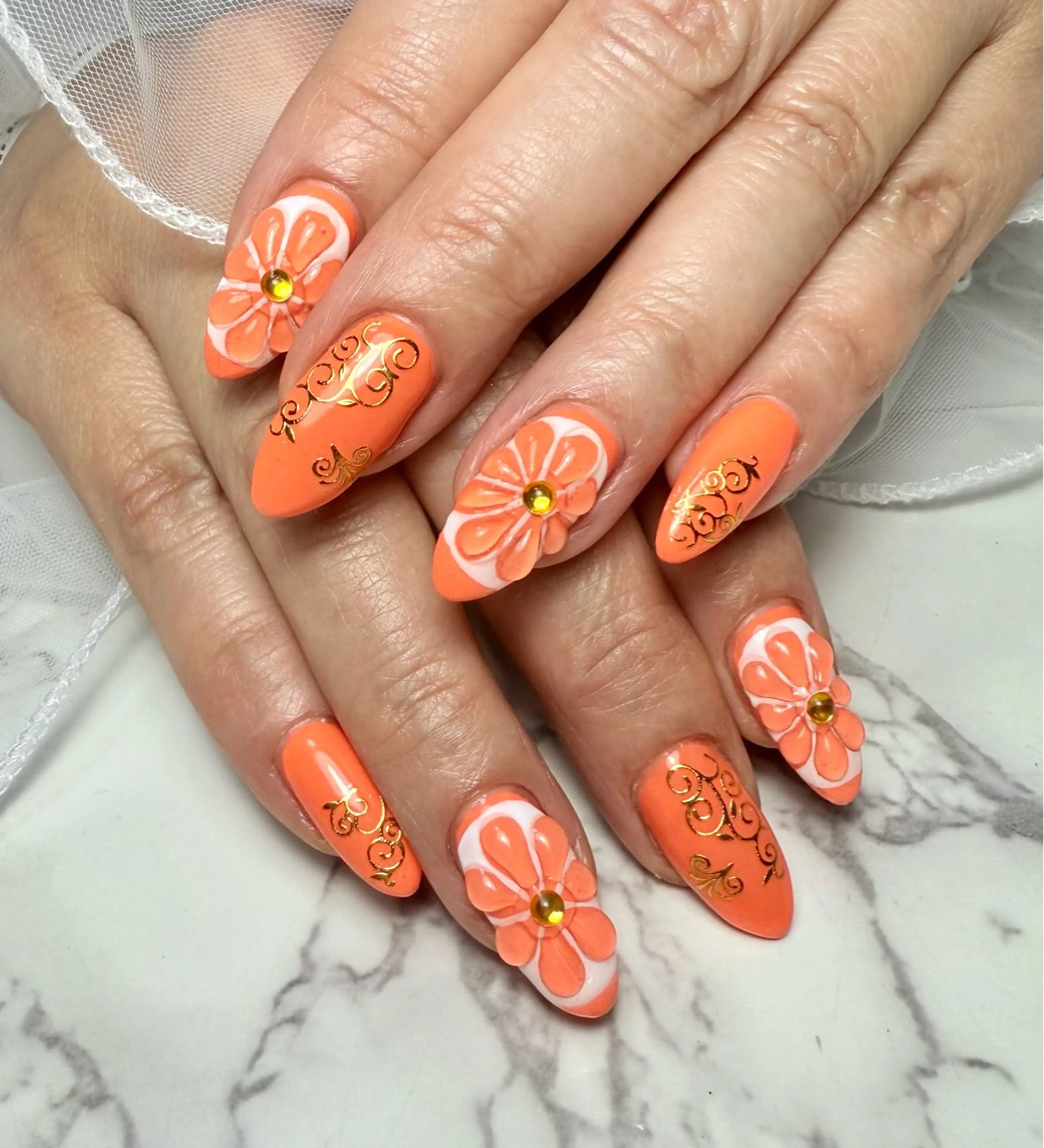 ネイル アートネイル 氷ネイル・うるうるネイル キラキラネイル ラメ(グリッター) マグネットネイル M.N_ nailのネイルデザイン