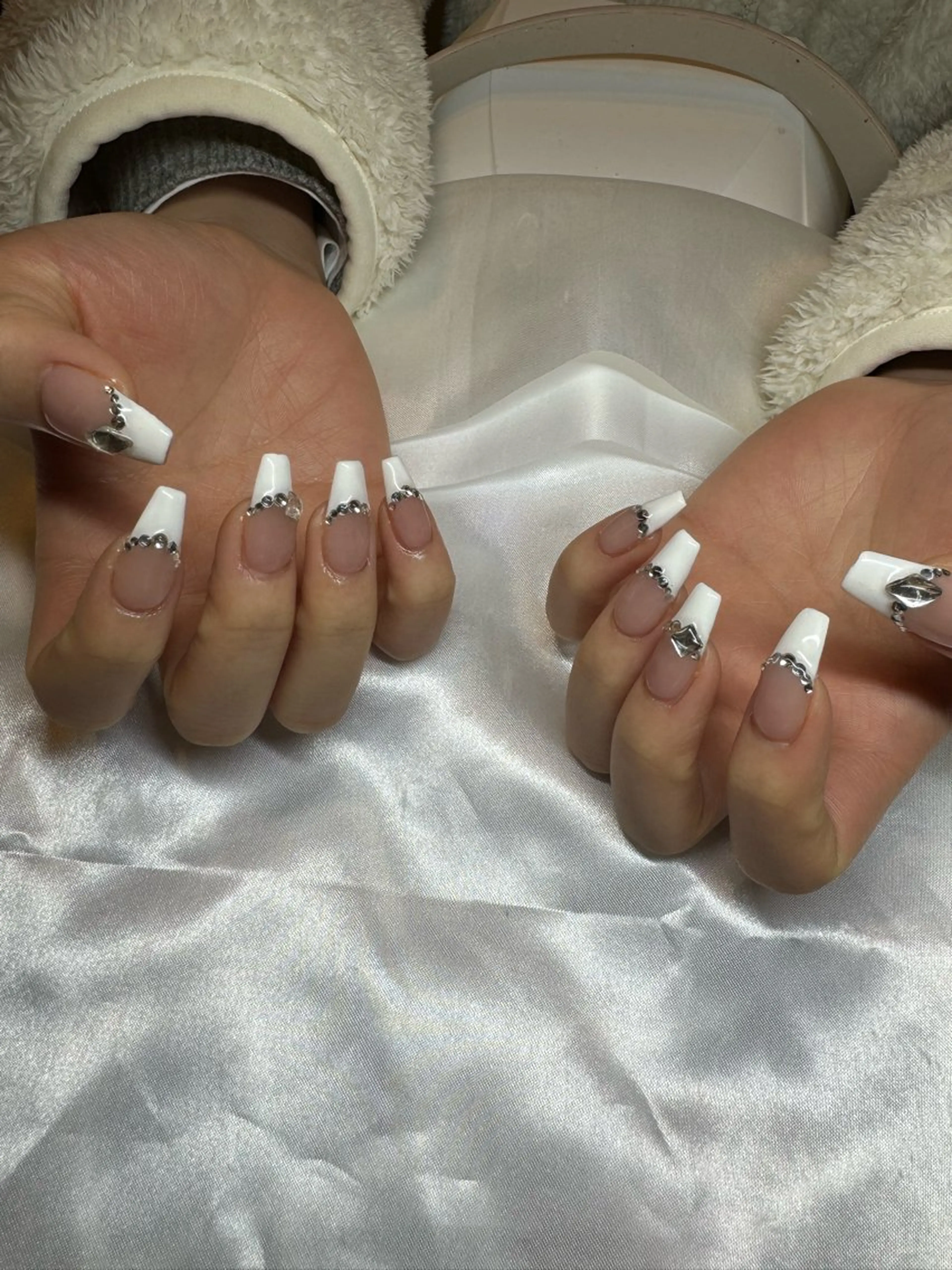 ネイル ハンドネイル 濱岡 咲のネイルデザイン