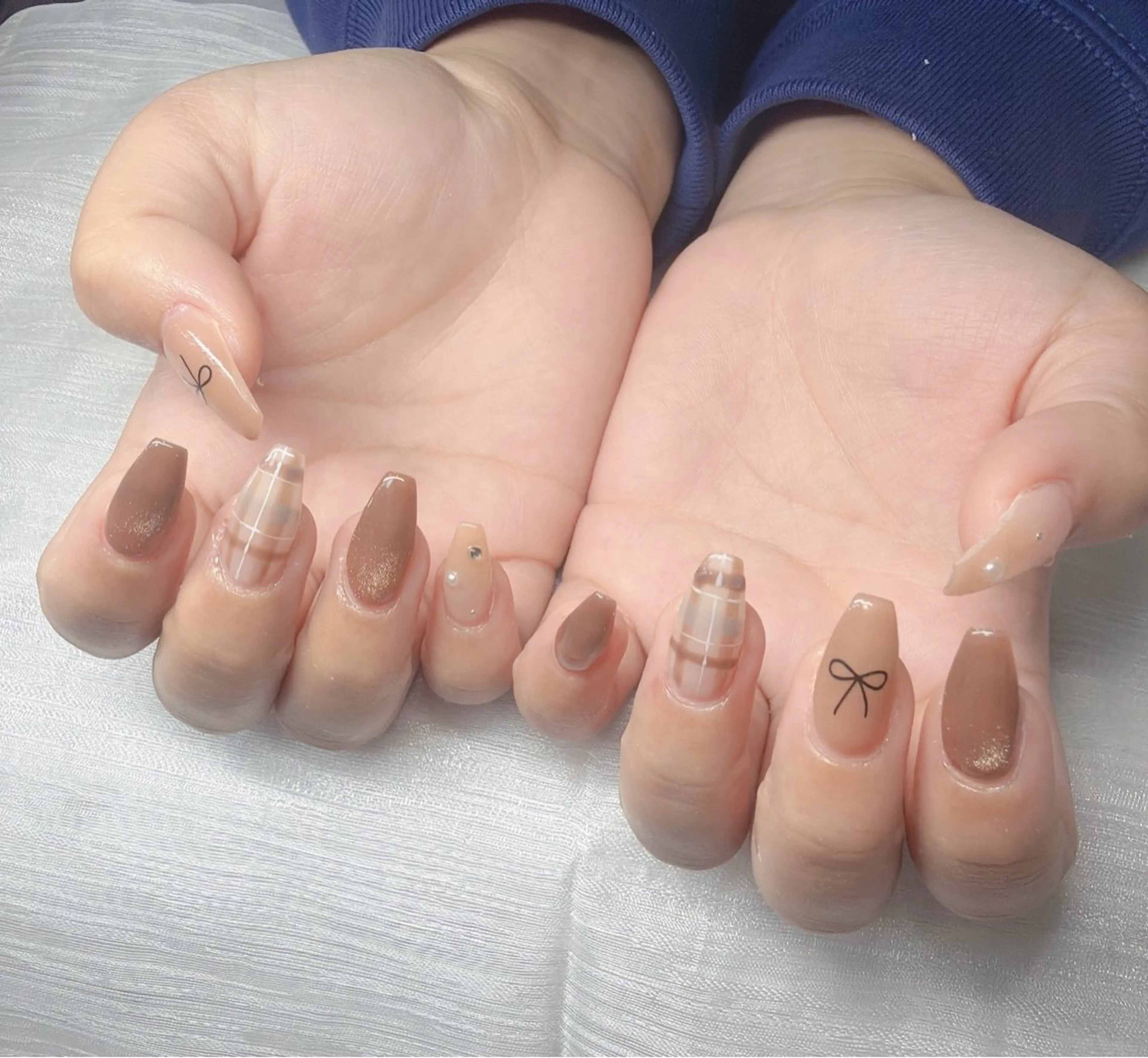 ネイル ハンドネイル Lee Nailsのネイルデザイン