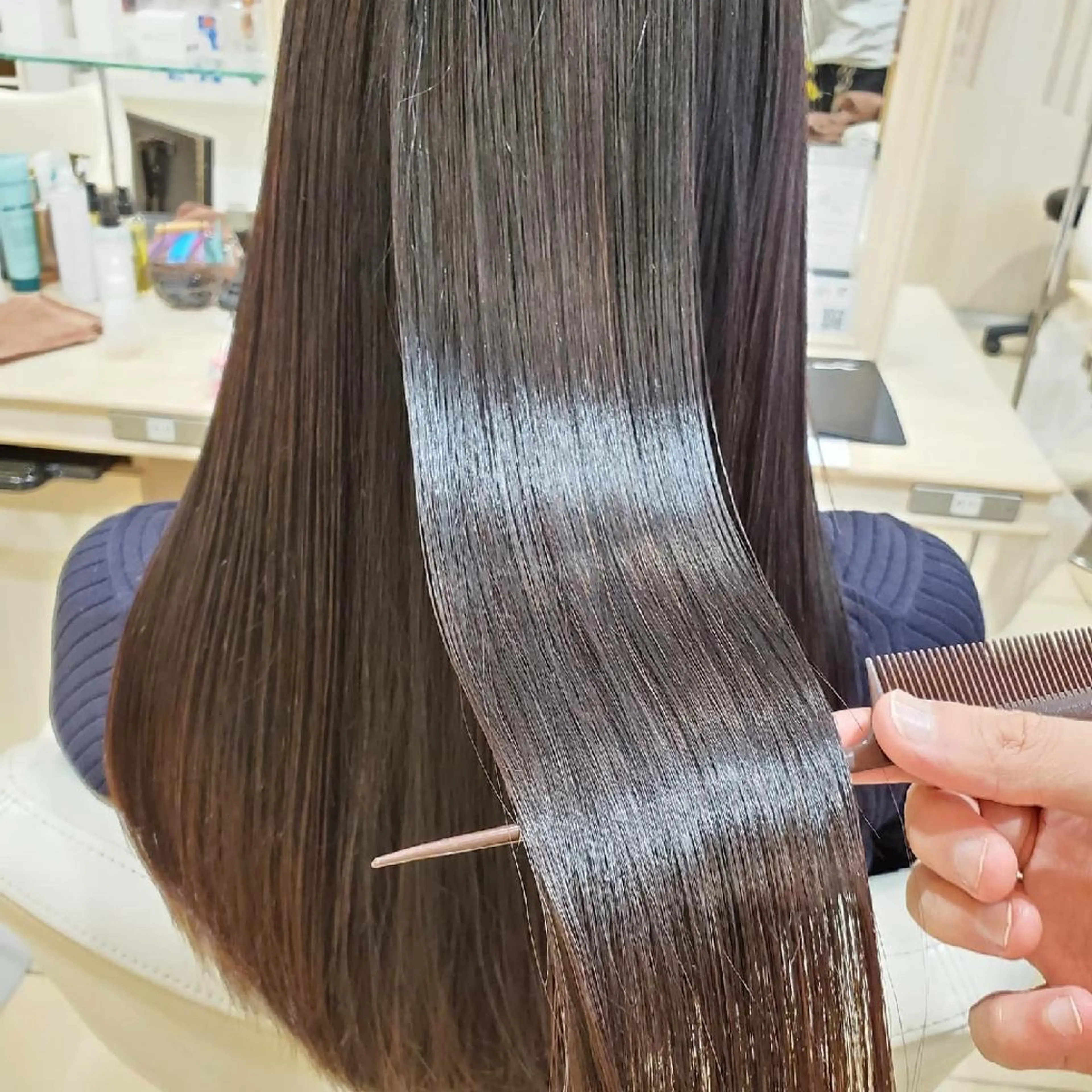 ロング トリートメント 社内カット講師・店長 菅原賢一のヘアスタイル