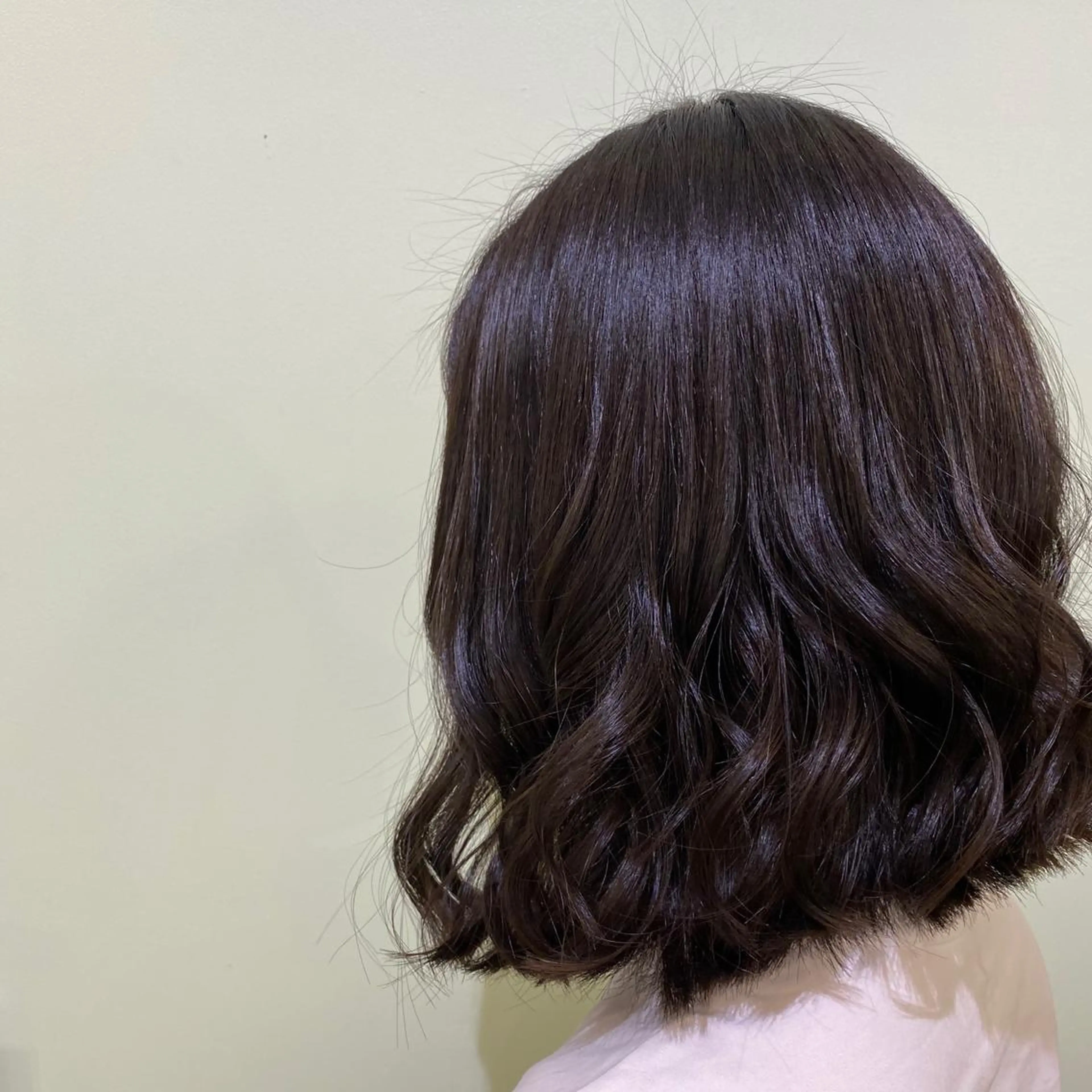 ミディアム カラー 丸山 明日香のヘアスタイル