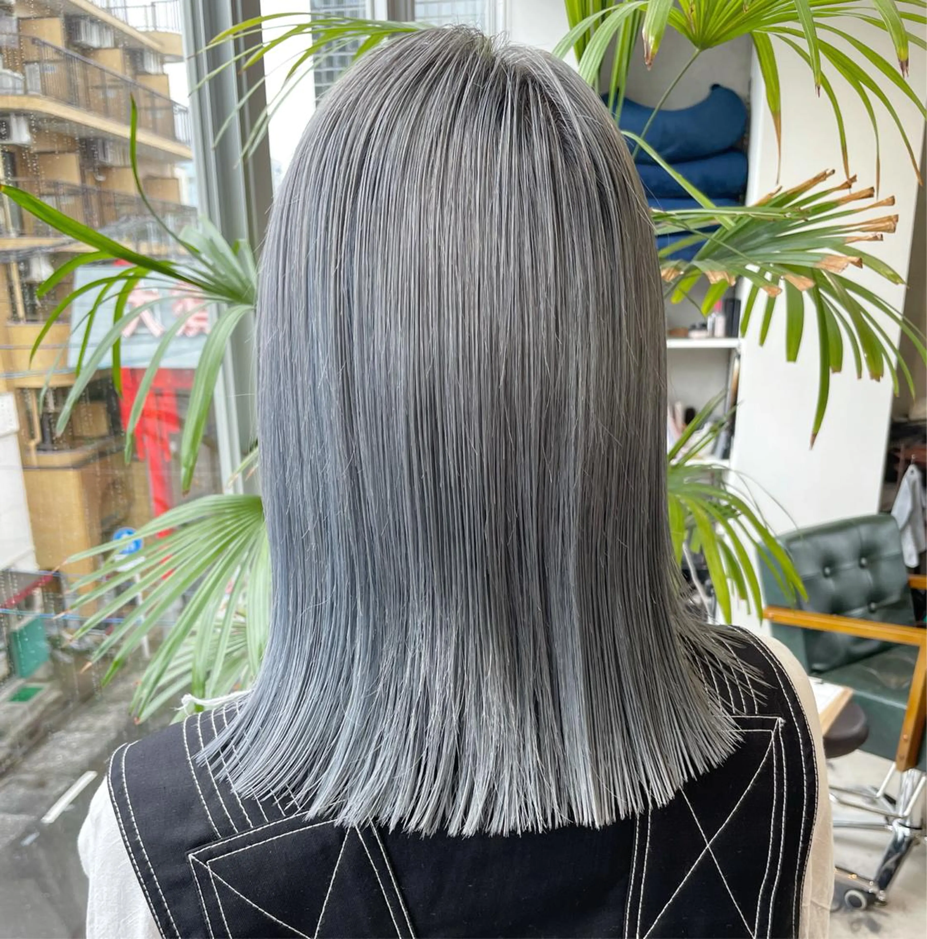 ミディアム カラー ill.所属・ill［イル］大須 ダブルカラー髪質改善のヘアスタイル