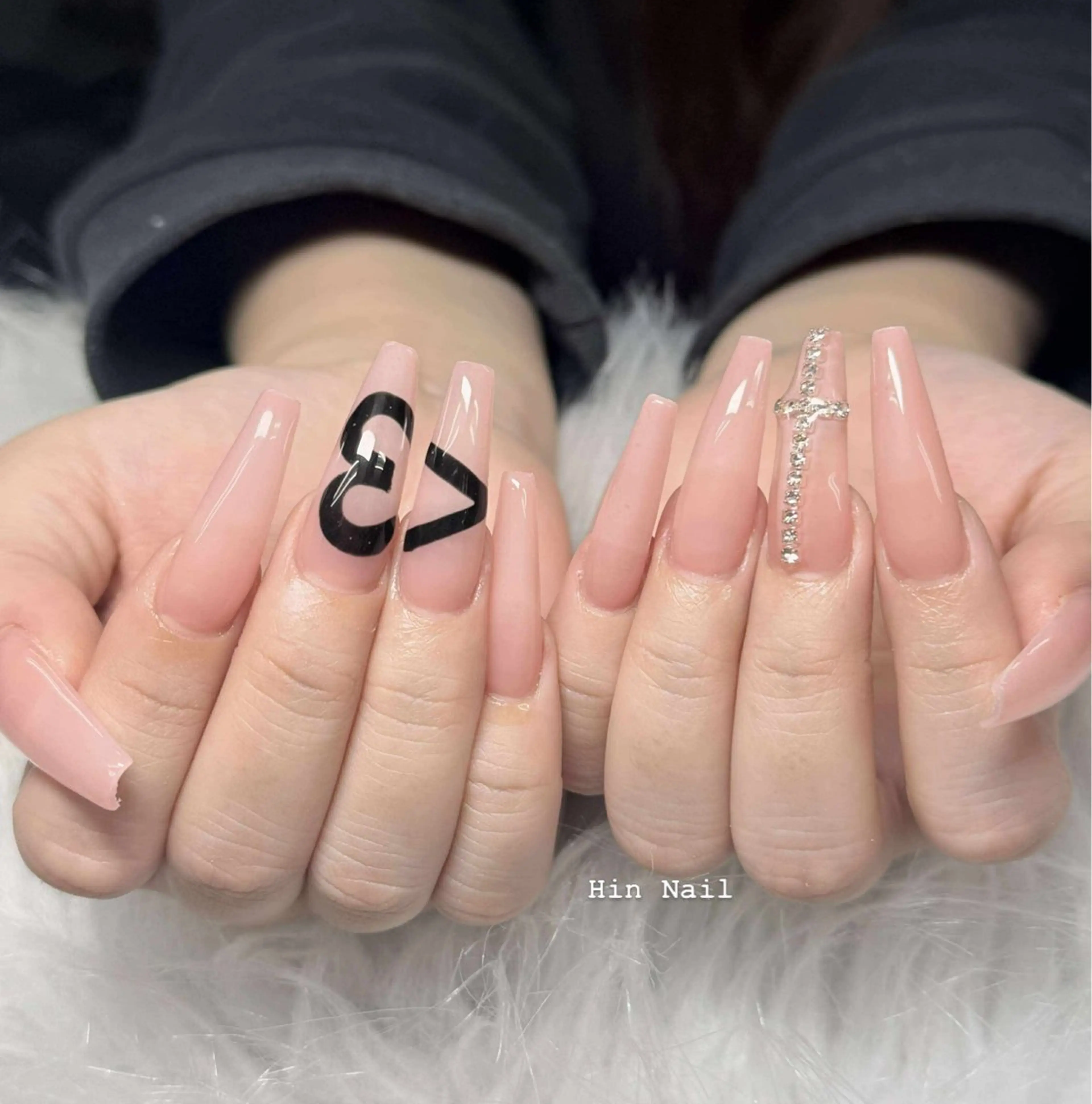 ネイル ハンドネイル HIN NAILのネイルデザイン