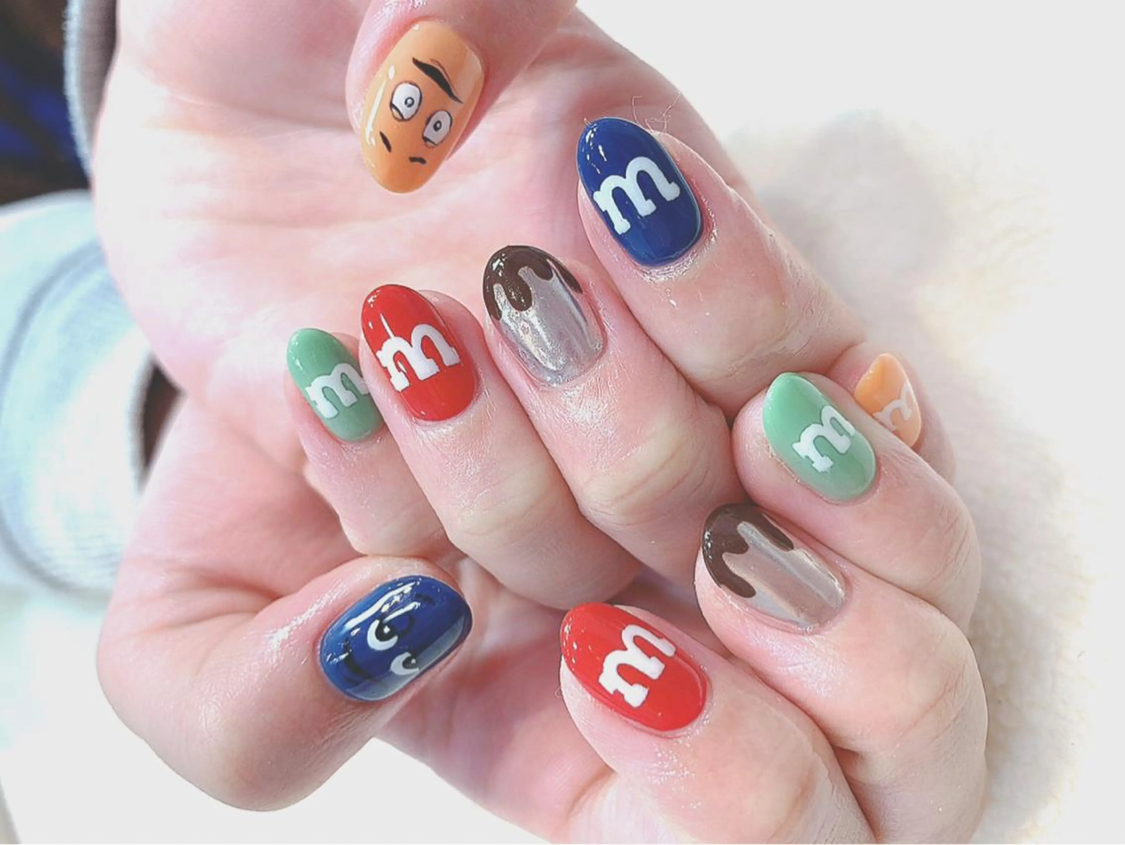 カラー パーマ ヘアアレンジ メンズ キッズ ネイル マツエク・マツパ feey ⁑erinaのネイルデザイン