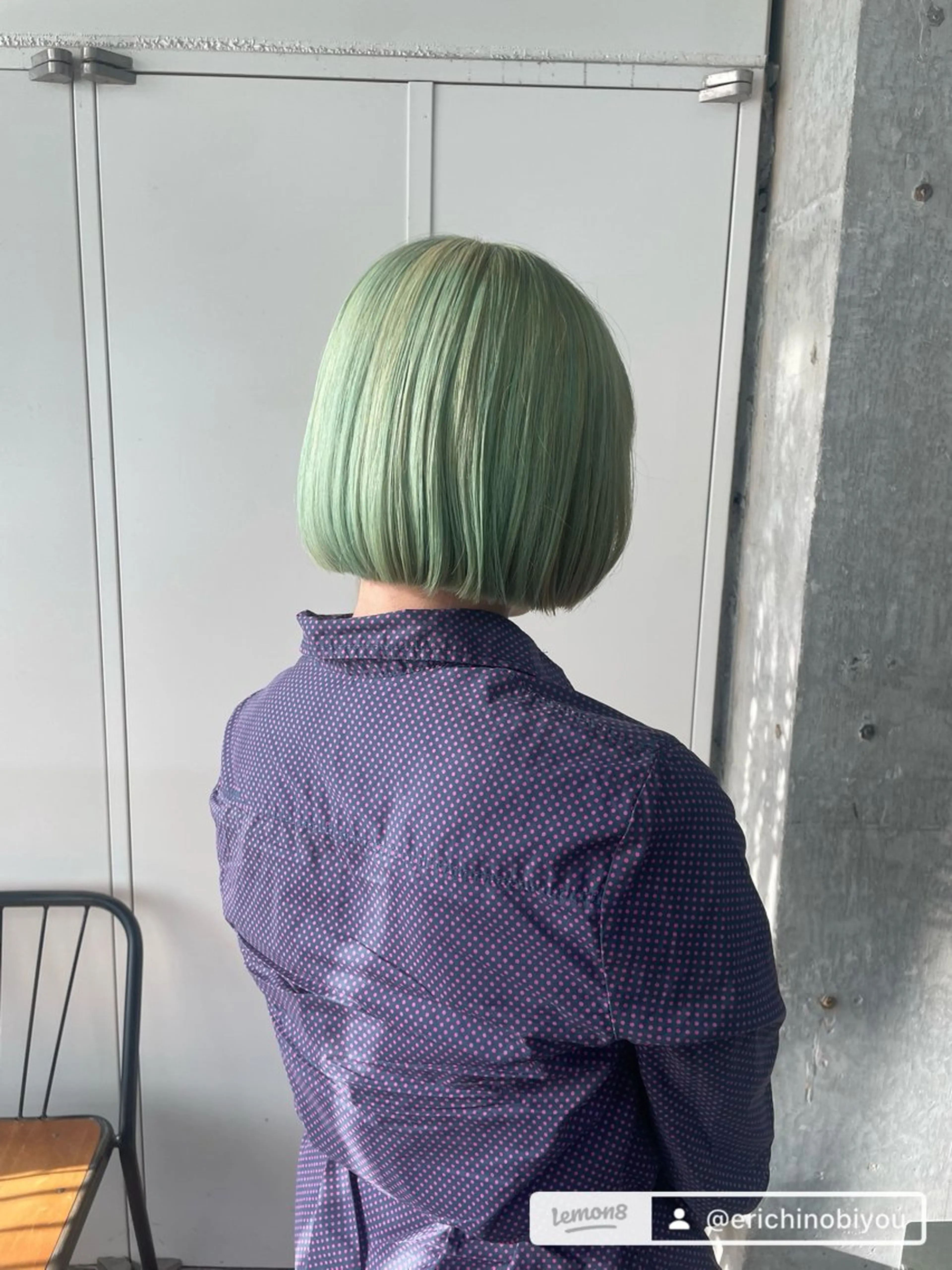 ミディアム 鈴木瑛里／ブロンド ベージュ／男女のヘアスタイル