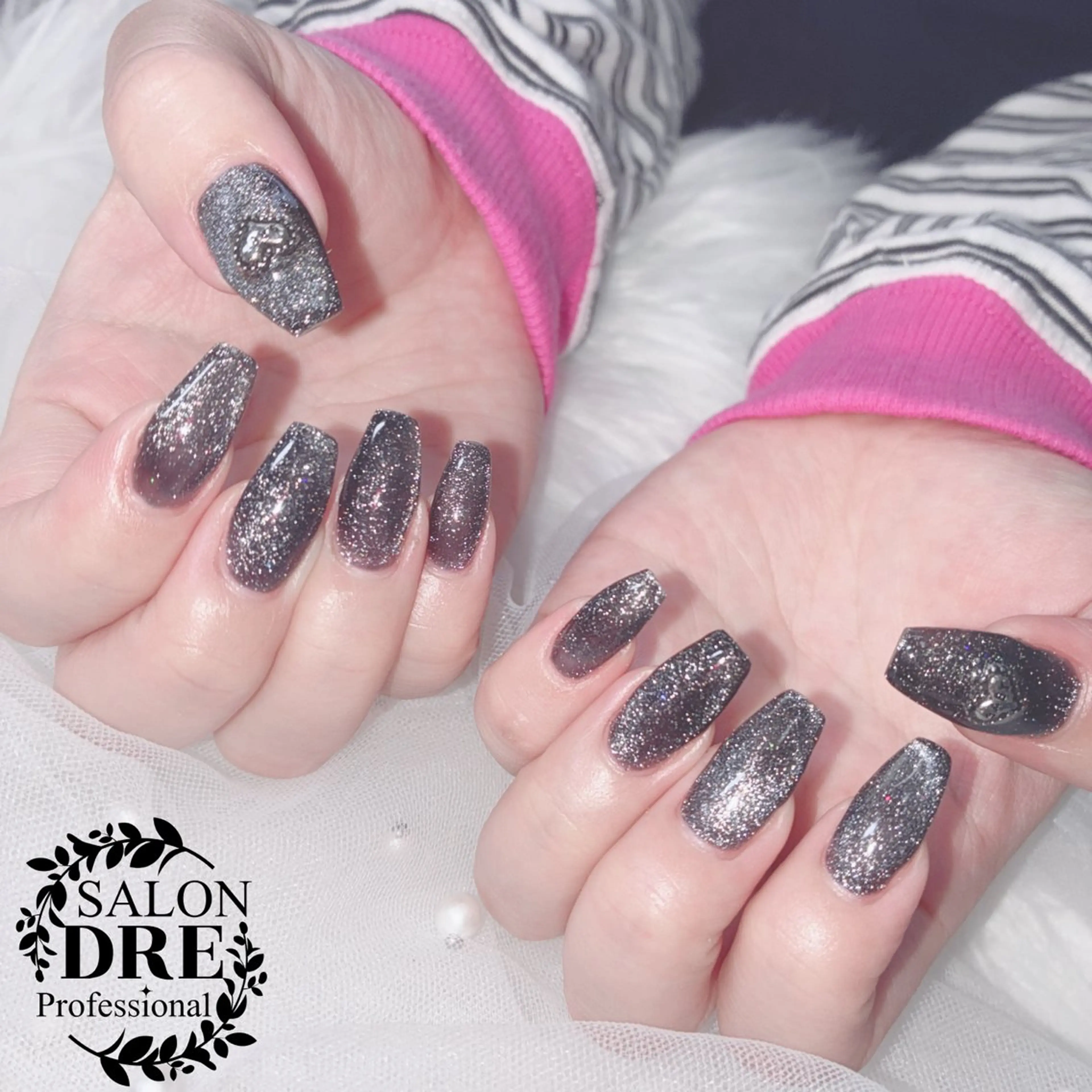 ネイル マグネットネイル ハンドネイル salonDRE AZUSAのネイルデザイン