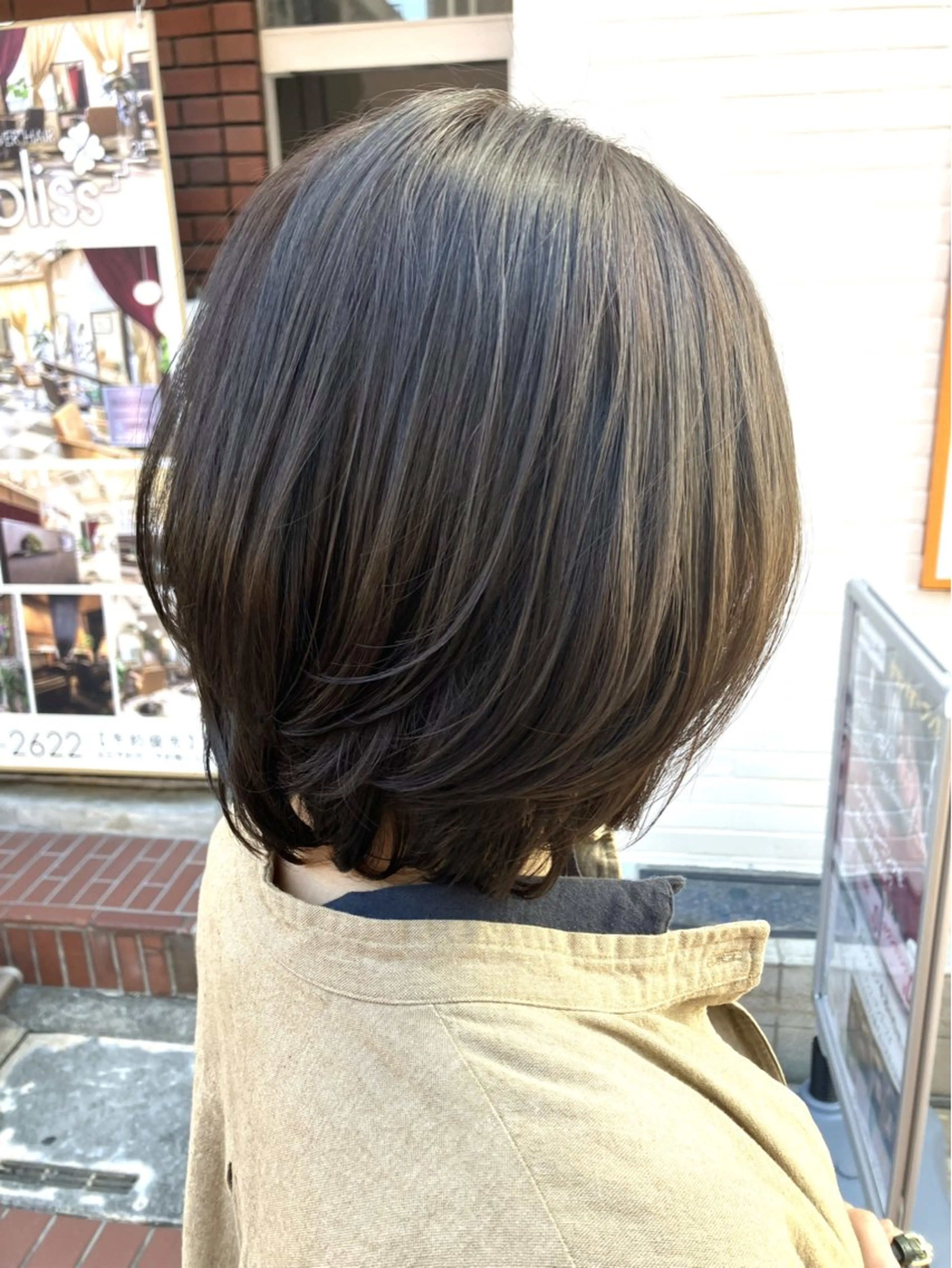 ミディアム coverhairbliss上尾所属・阿部 雲母のヘアスタイル