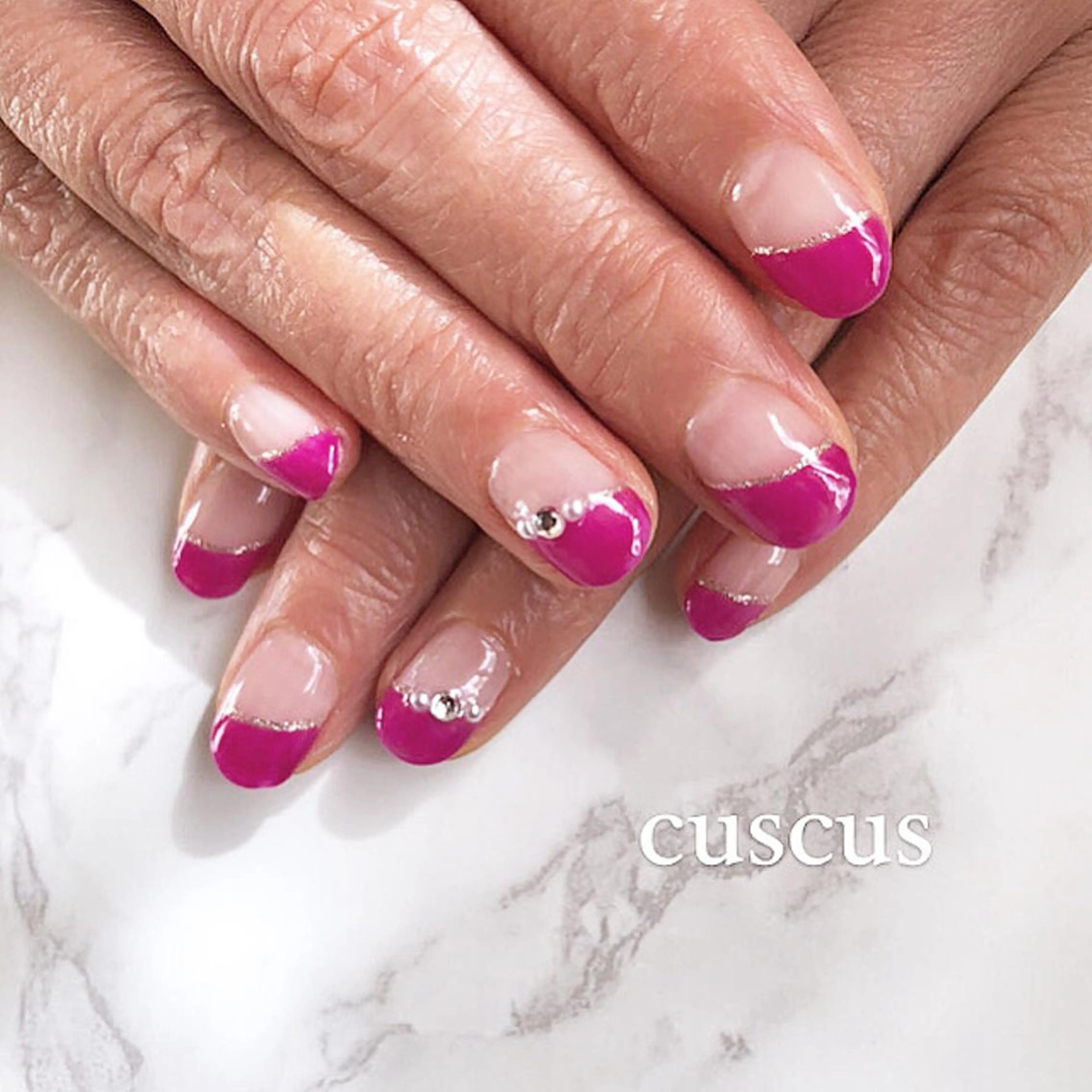 ネイル ハンドネイル ＣＵＳＣＵＳ …ｔ.akiのネイルデザイン