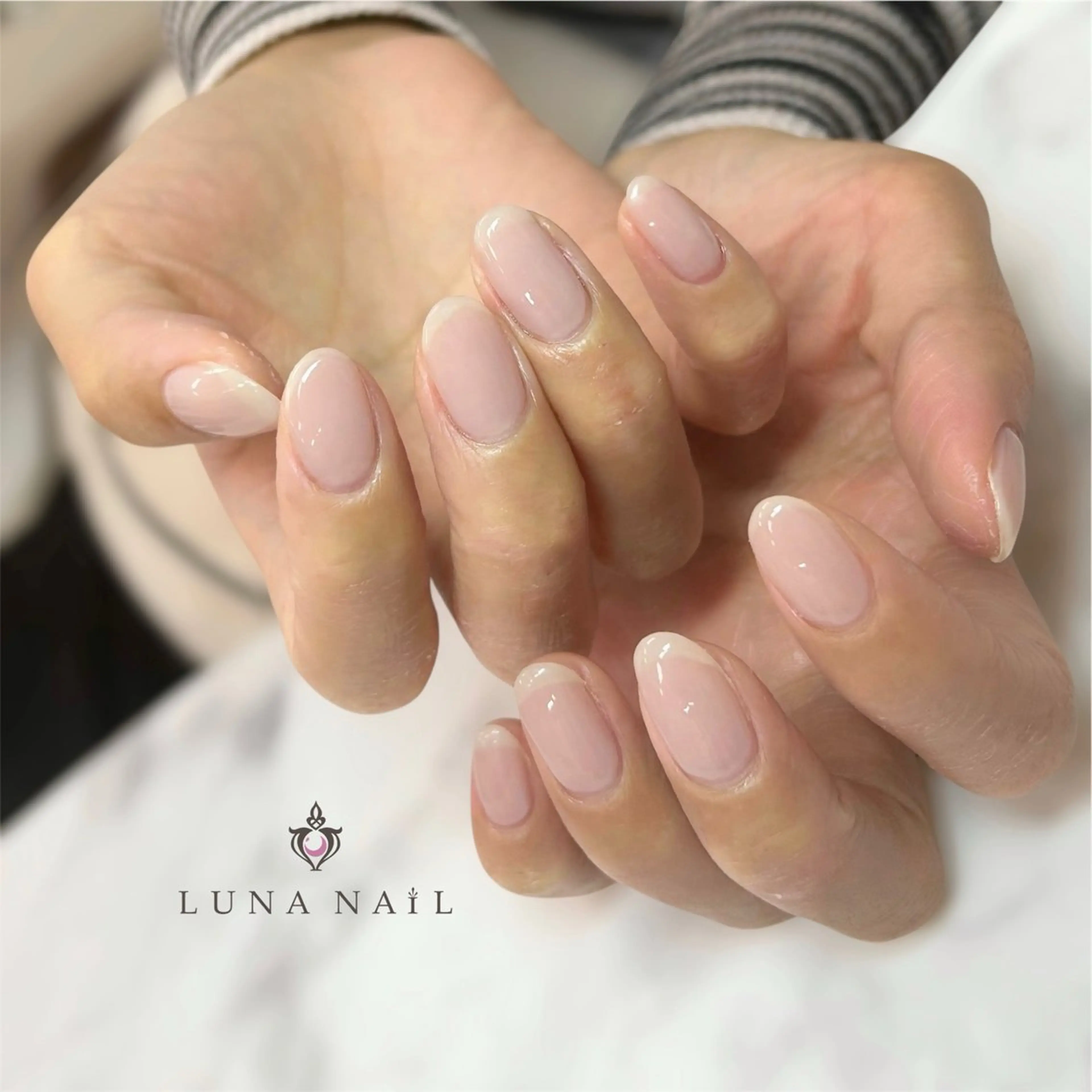 ネイル アトリエ　ミモザ所属・いまむら あかりのネイルデザイン