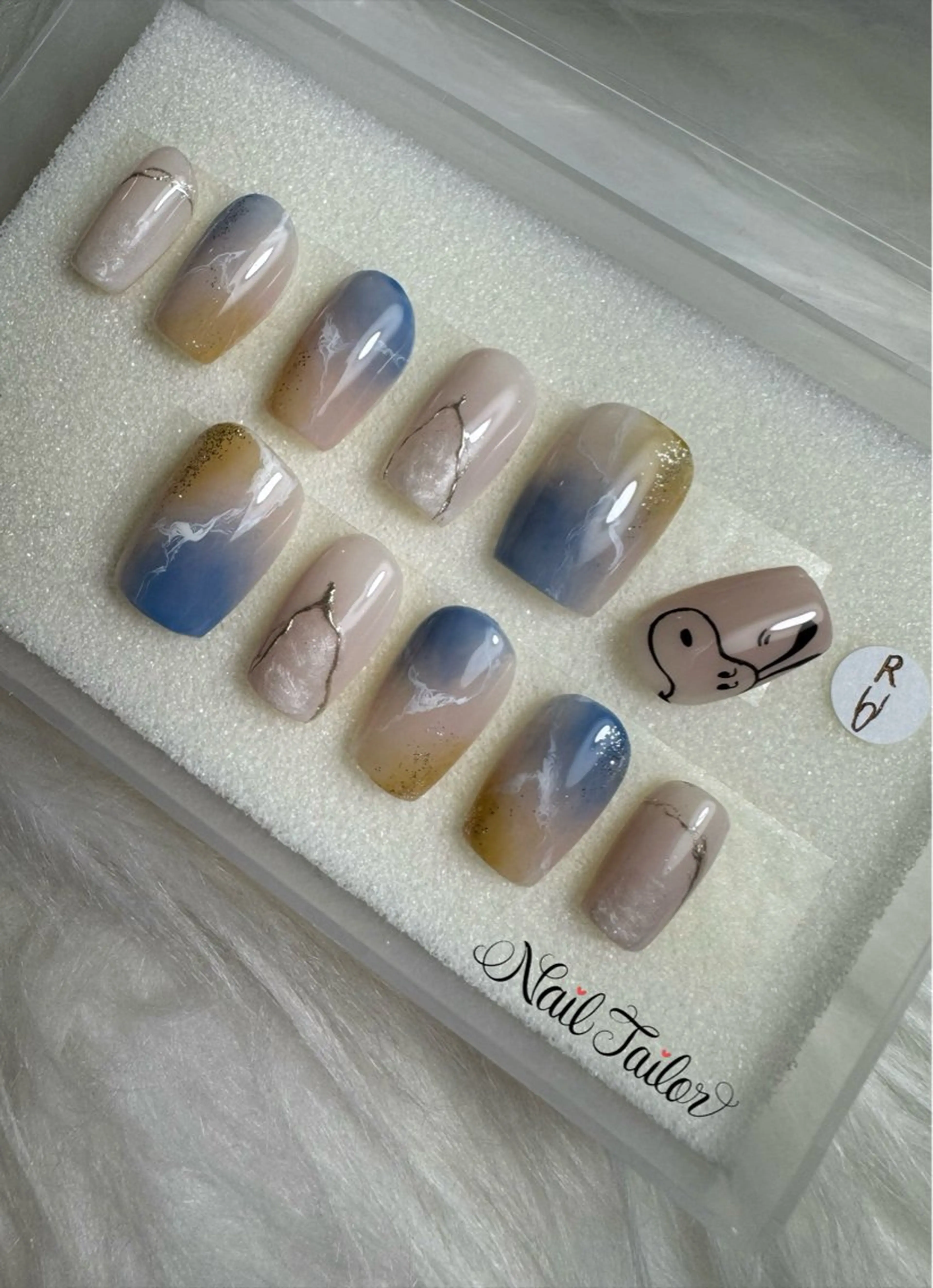 ネイル ニュアンスネイル ショートネイル スクエアネイル ネイルチップ ハンドネイル 〜Nail Tailor〜　ネイルテイラー所属・NailTailor ネイルテイラーのネイルデザイン