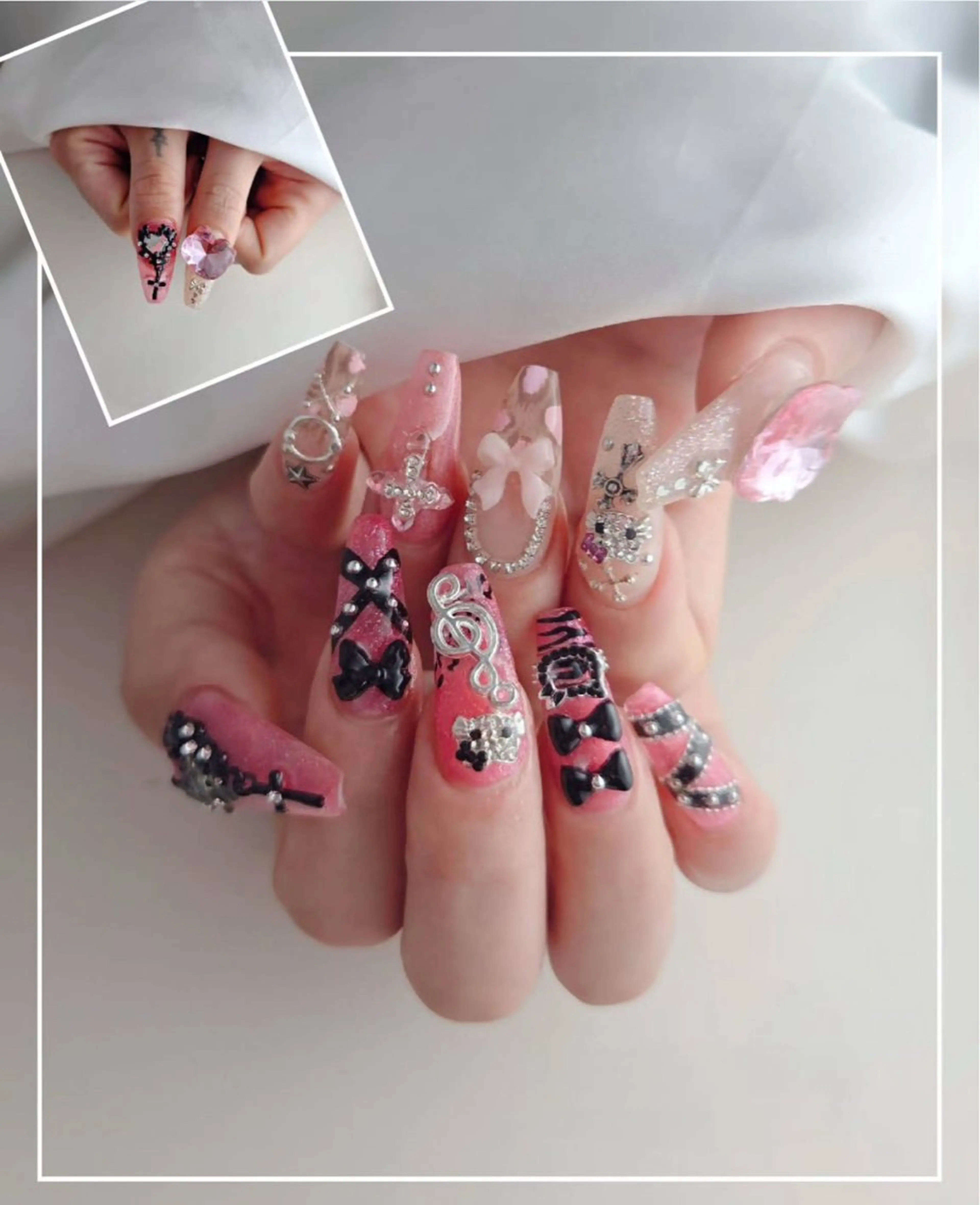 ネイル 成人式 キラキラネイル マグネットネイル ミラーネイル ニュアンスネイル ハンドネイル Lyna 池袋のネイルデザイン