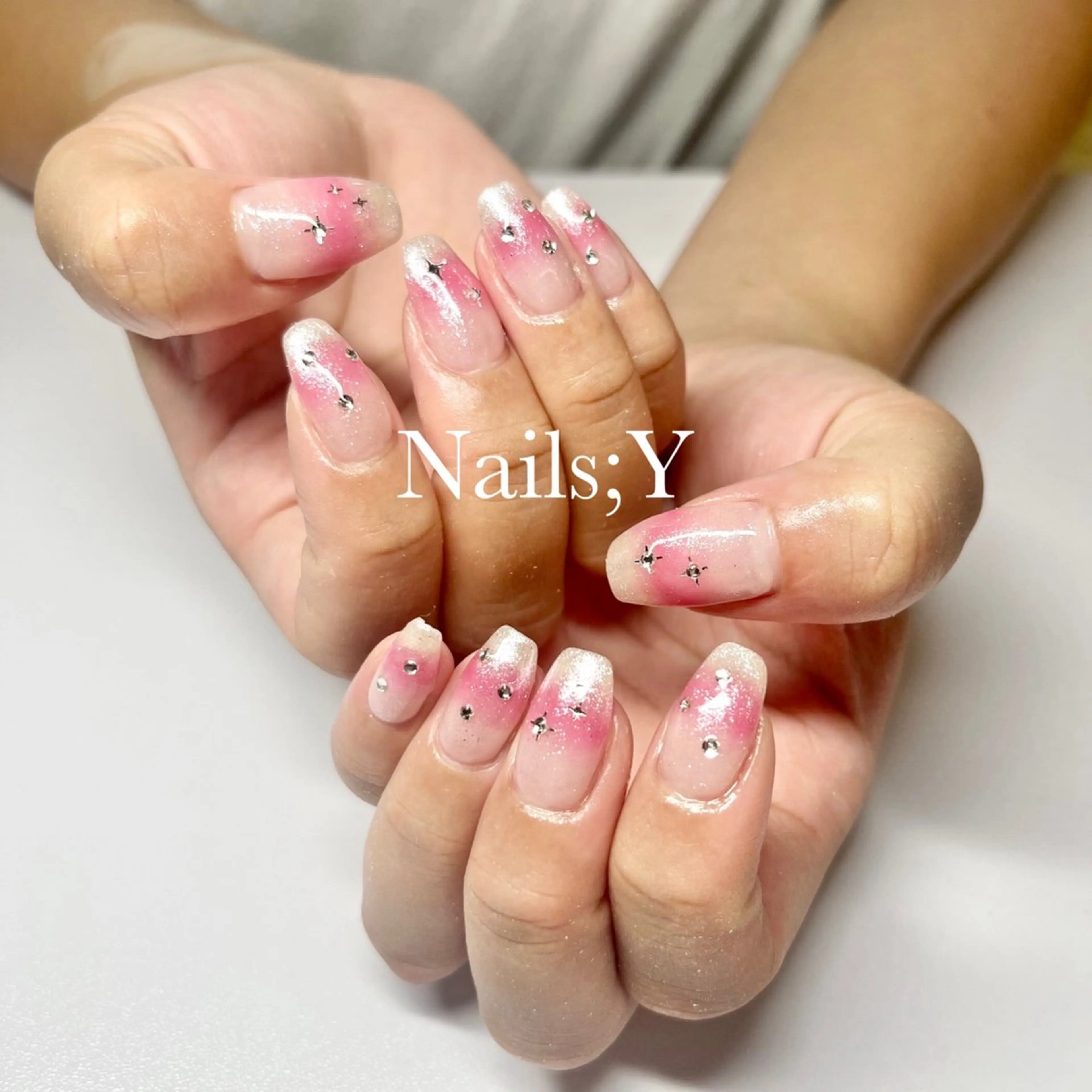 ネイル チークネイル ジェルネイル ラメ(グリッター) 持ち込み パラジェル yo koのネイルデザイン