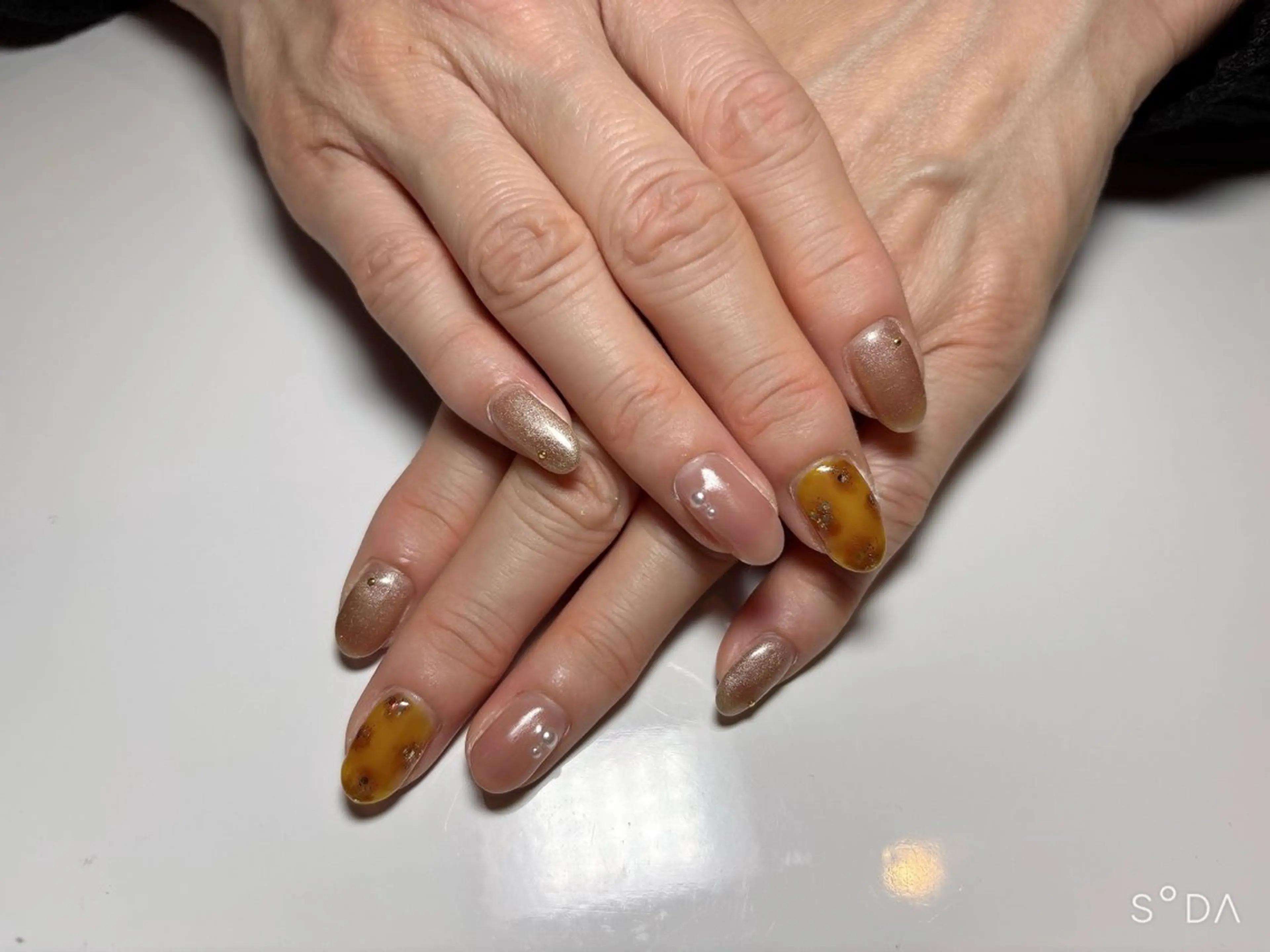 ネイル ハンドネイル Ree所属・ネイル脱毛 Reeのネイルデザイン