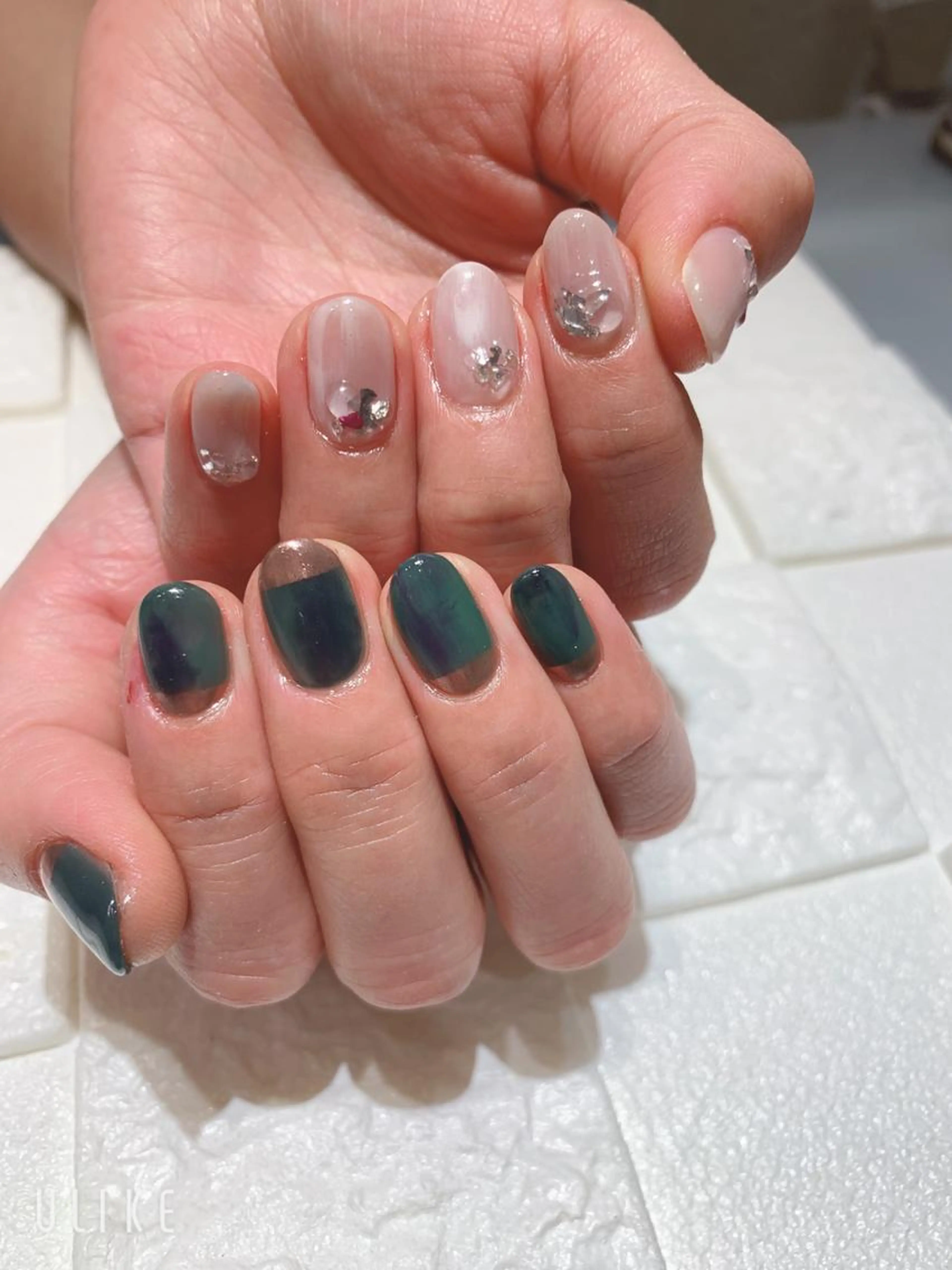 学生限定ネイル ジェルネイル、アート3本までの写真