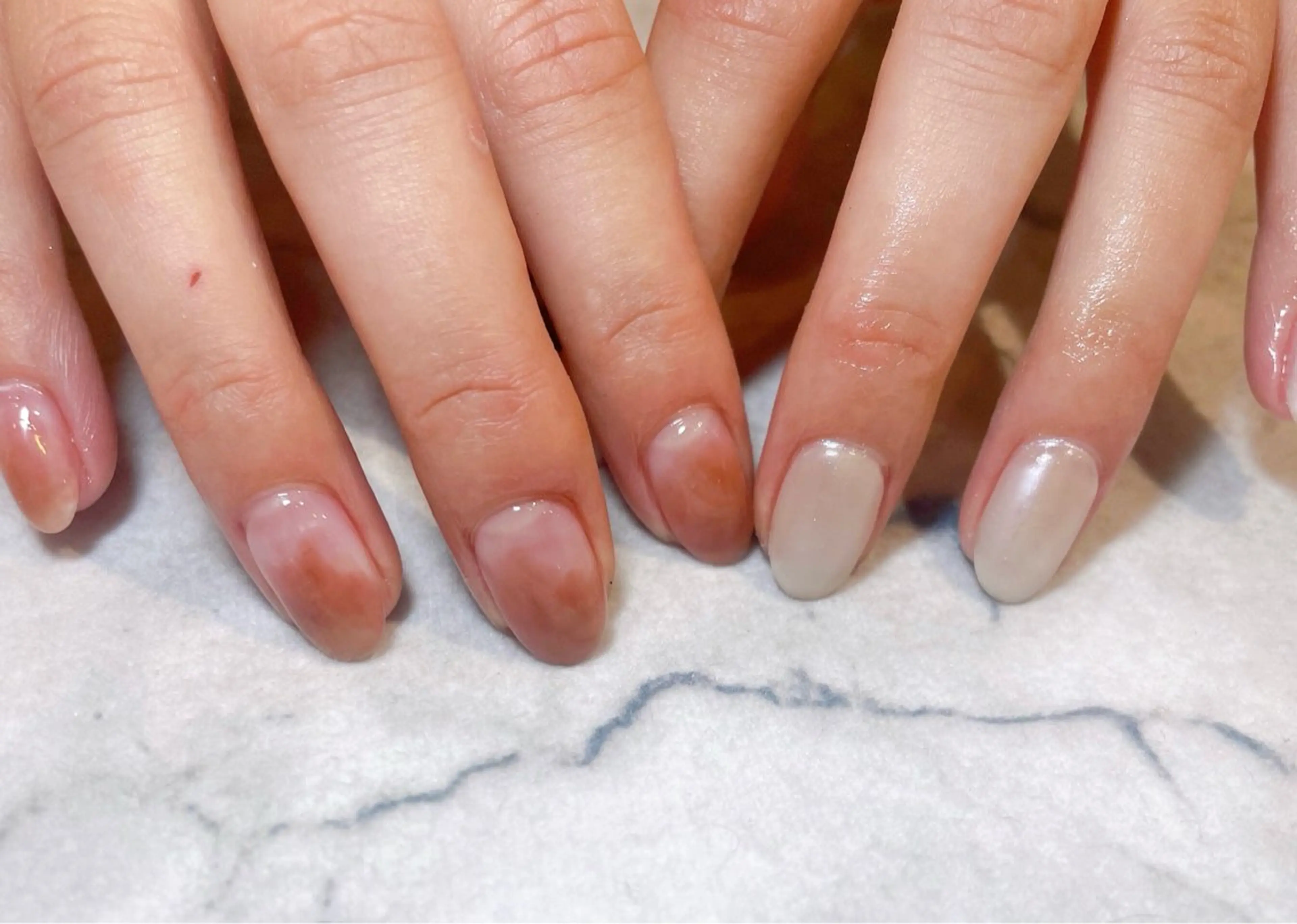 ネイル ニュアンスネイル ホワイト ハンドネイル 奥田 加奈子のネイルデザイン