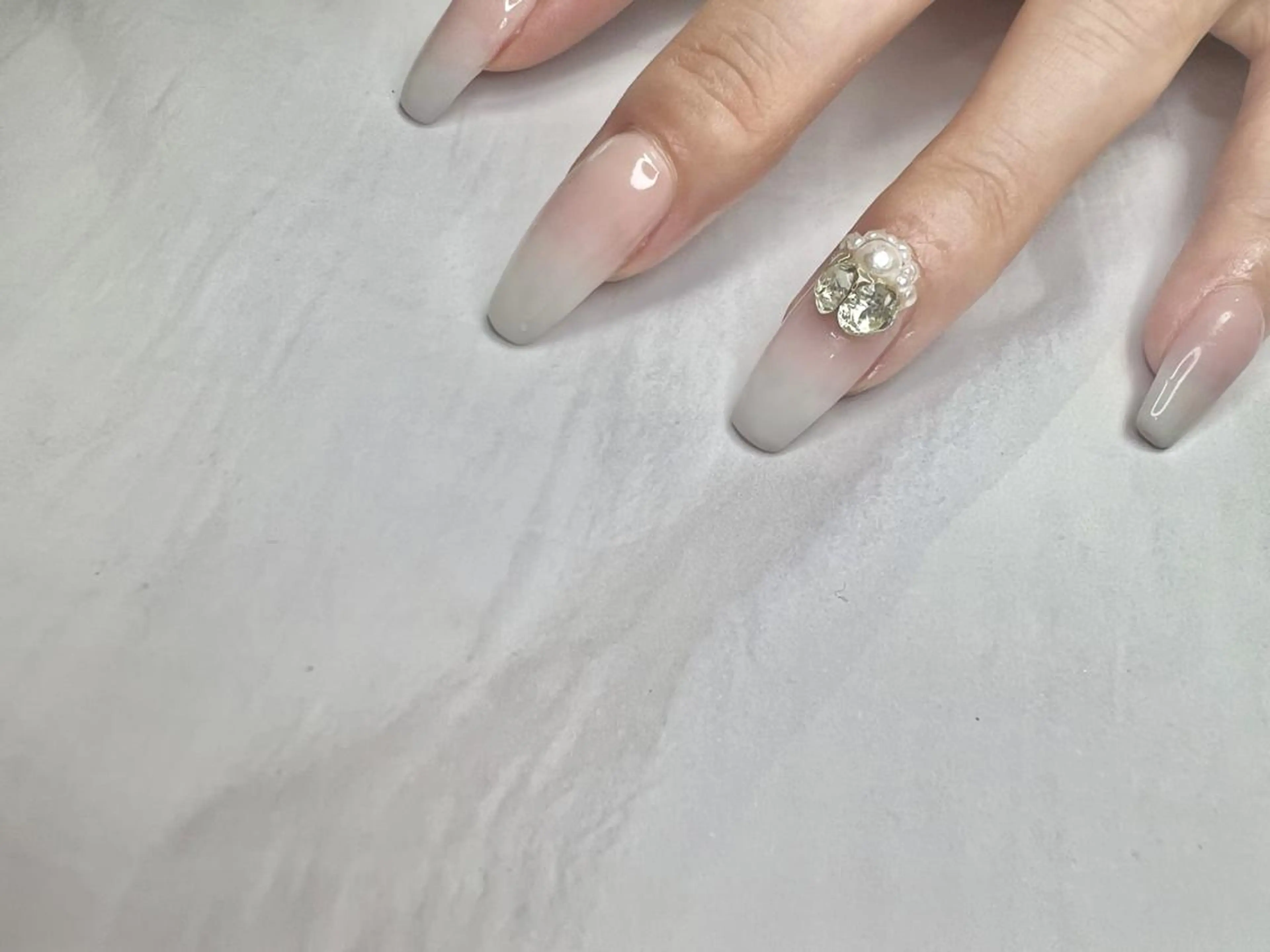 ネイル Myu博多店 かえでのネイルデザイン