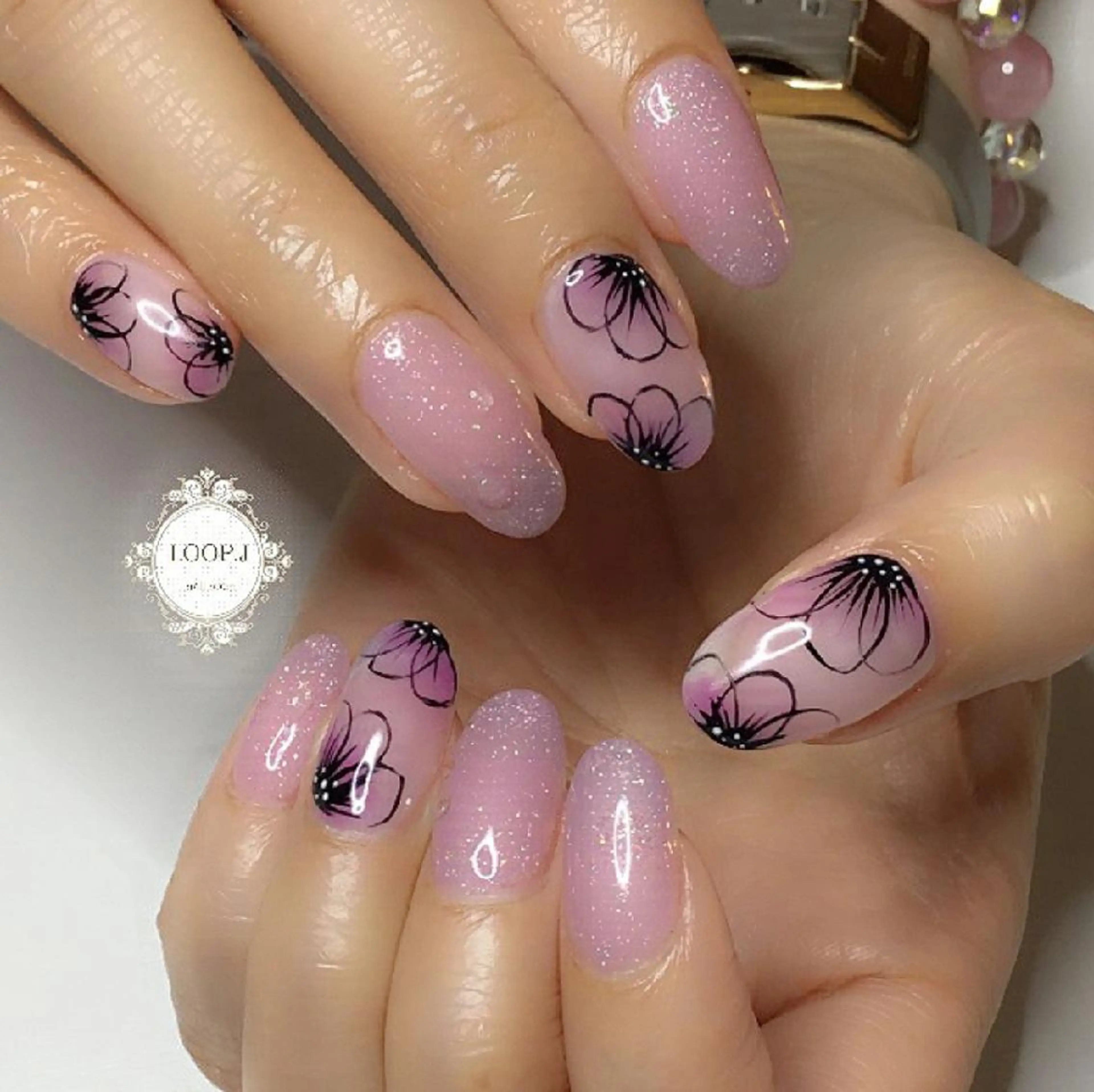 ネイル おおくぼ めぐみのネイルデザイン