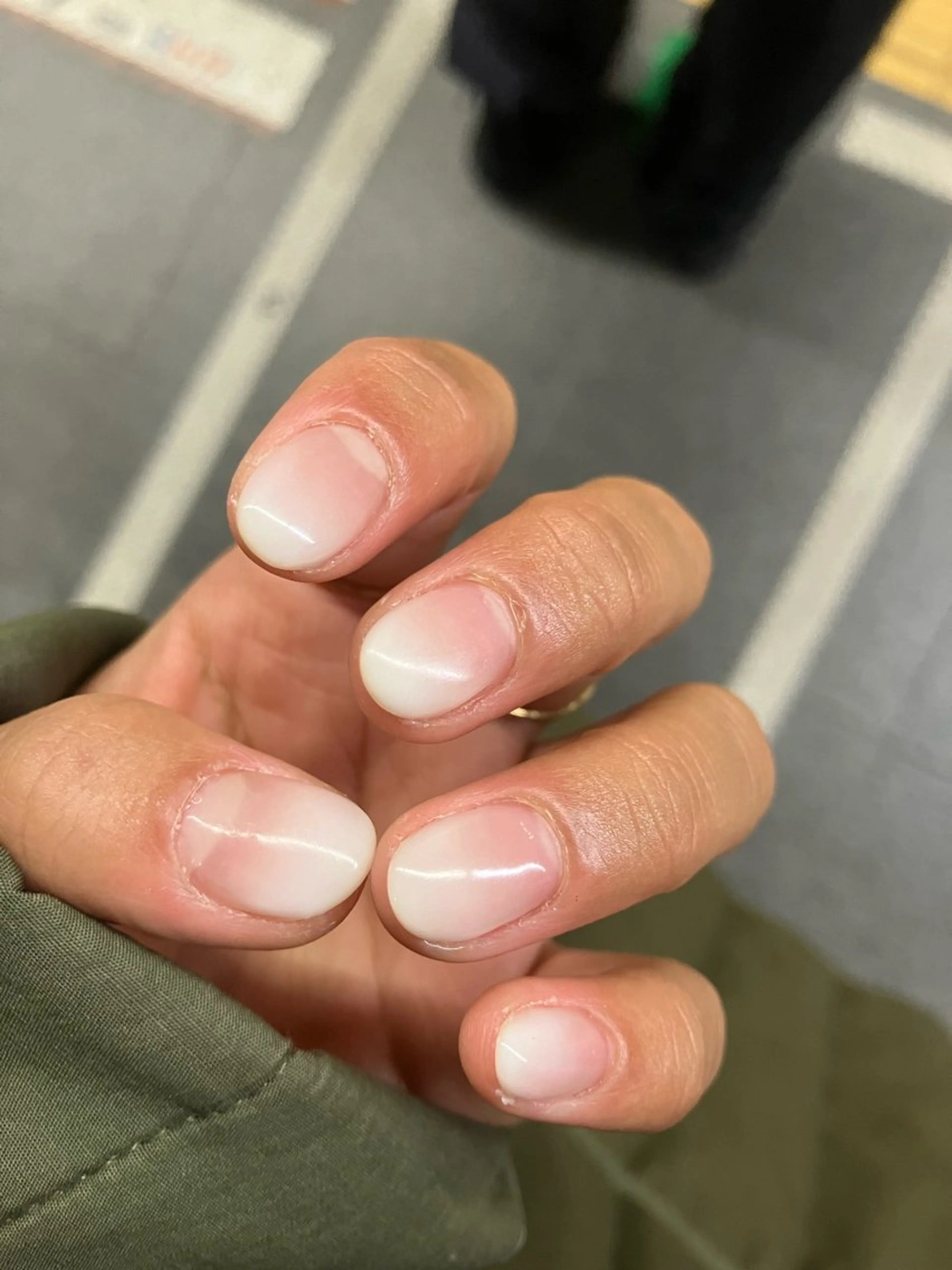 ネイル ホワイト aya☺︎ 恵比寿/広尾のネイルデザイン