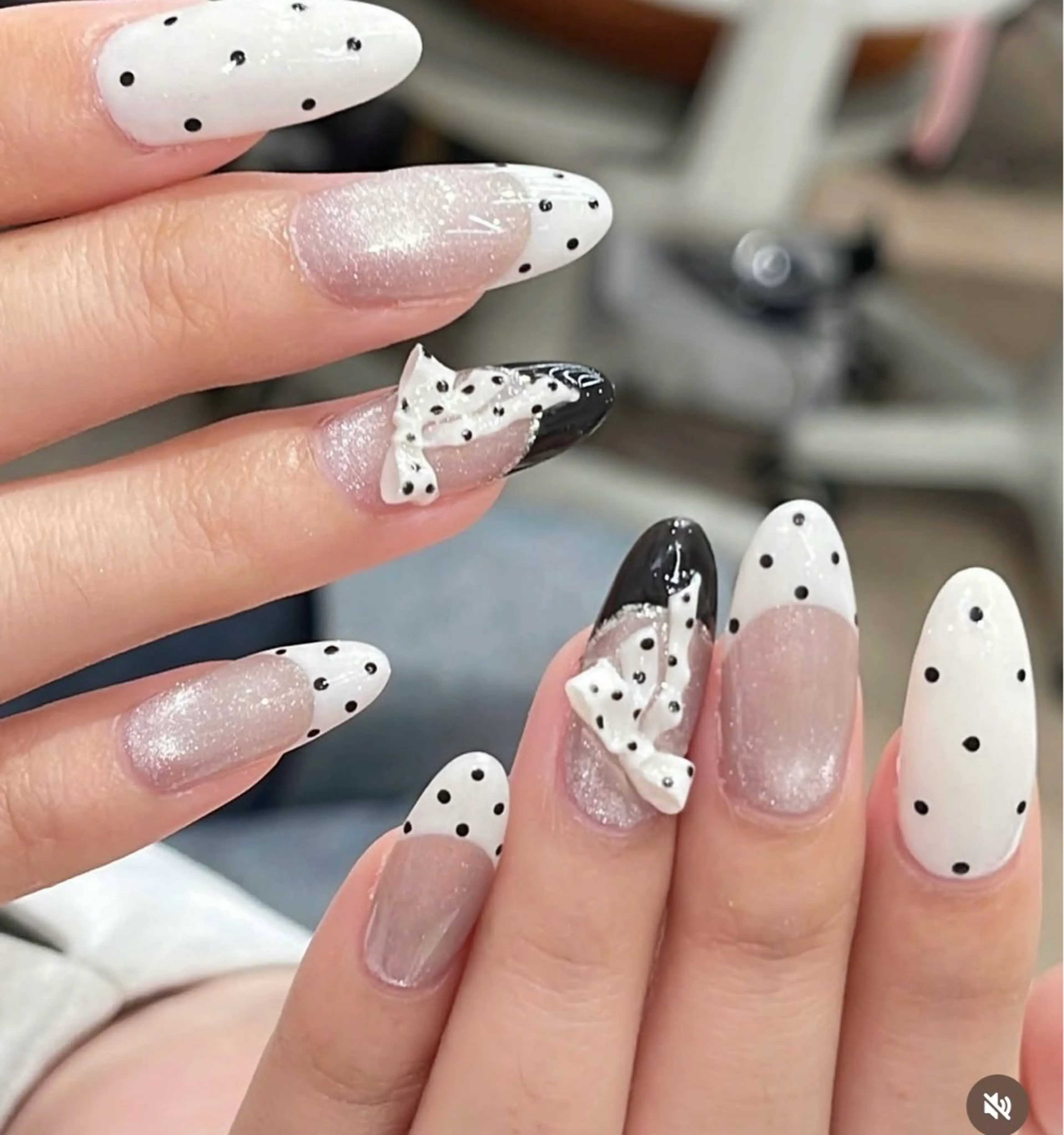 ネイル オーロラネイル ブルー チークネイル フットネイル フレンチネイル ハンドネイル HANA ハナのネイルデザイン