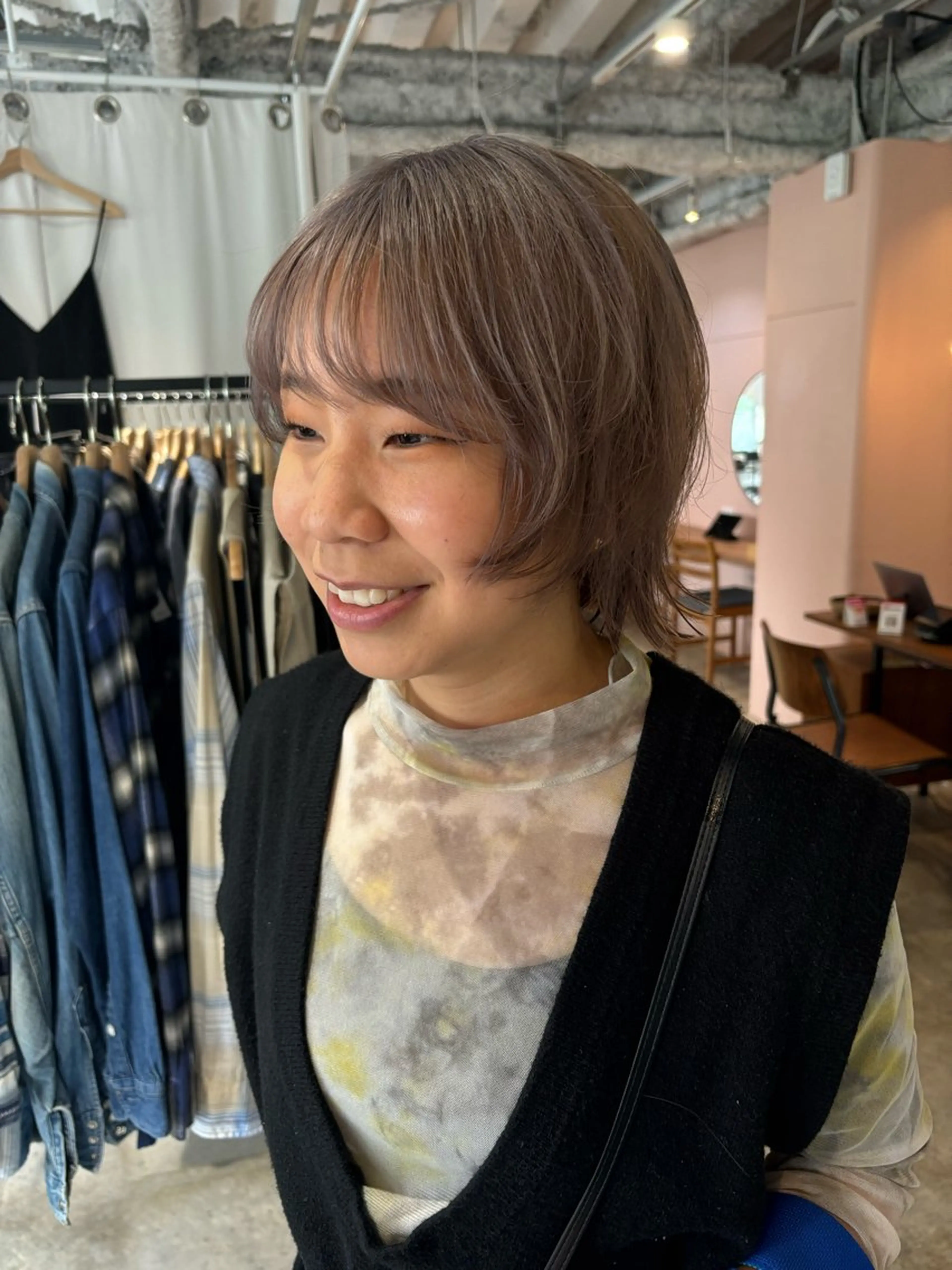 ショート カラー カット ヘアカラー Hayashi Shioriのヘアスタイル