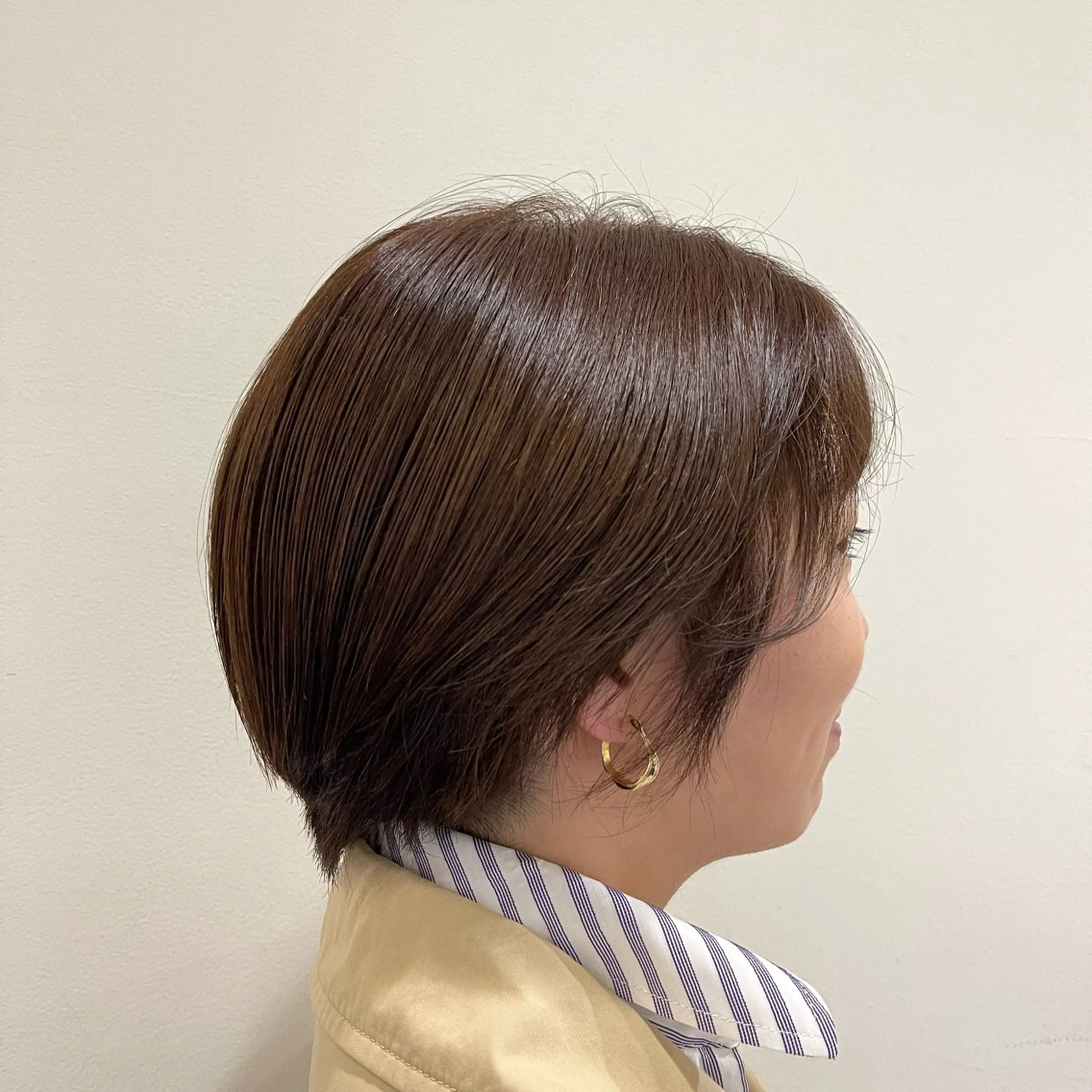 ショート ショートヘア Colore（コローレ）所属・顔タイプ/ダブルカラ ー/りりかのヘアスタイル