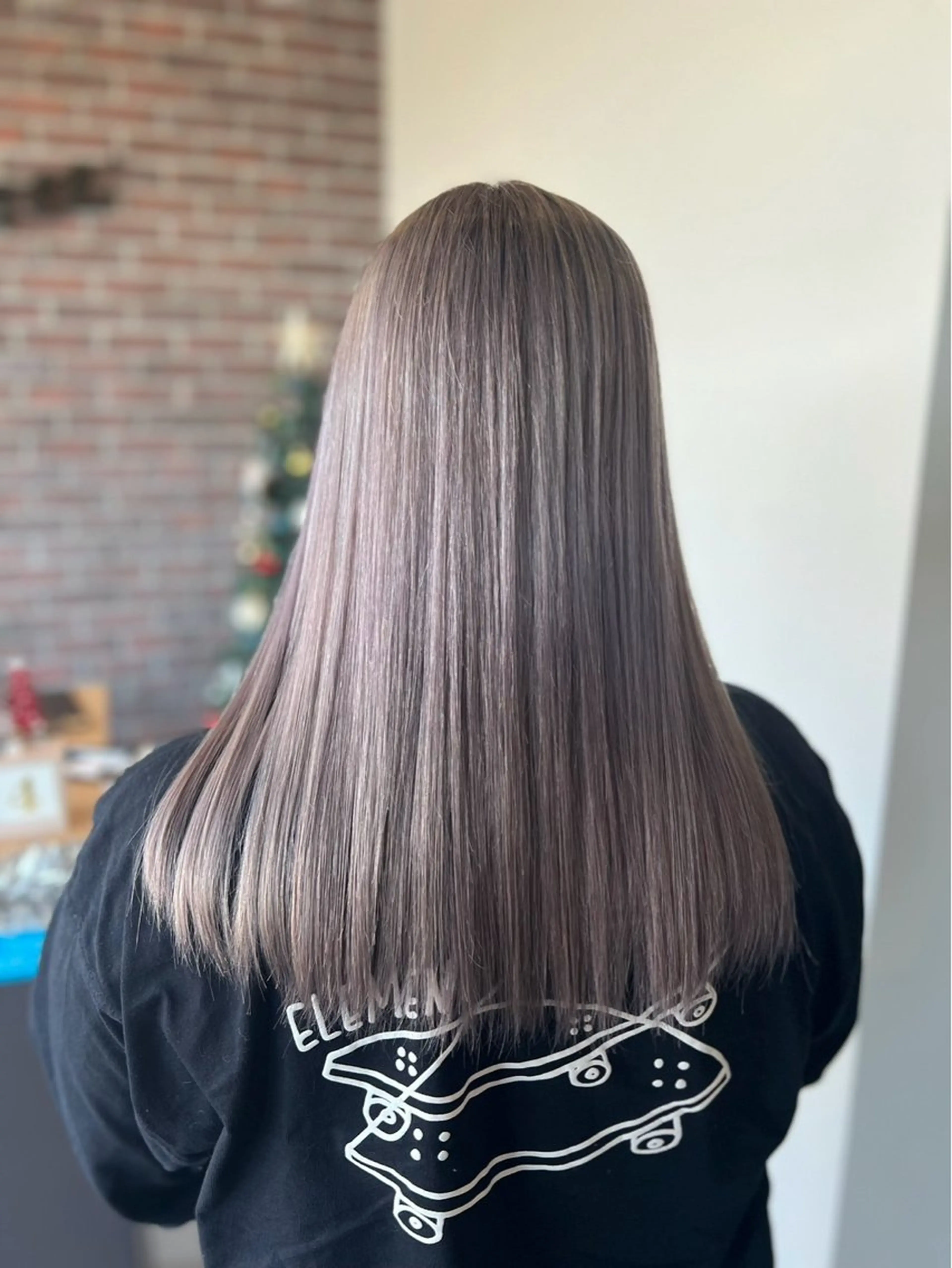 セミロング 橘 心実のヘアスタイル