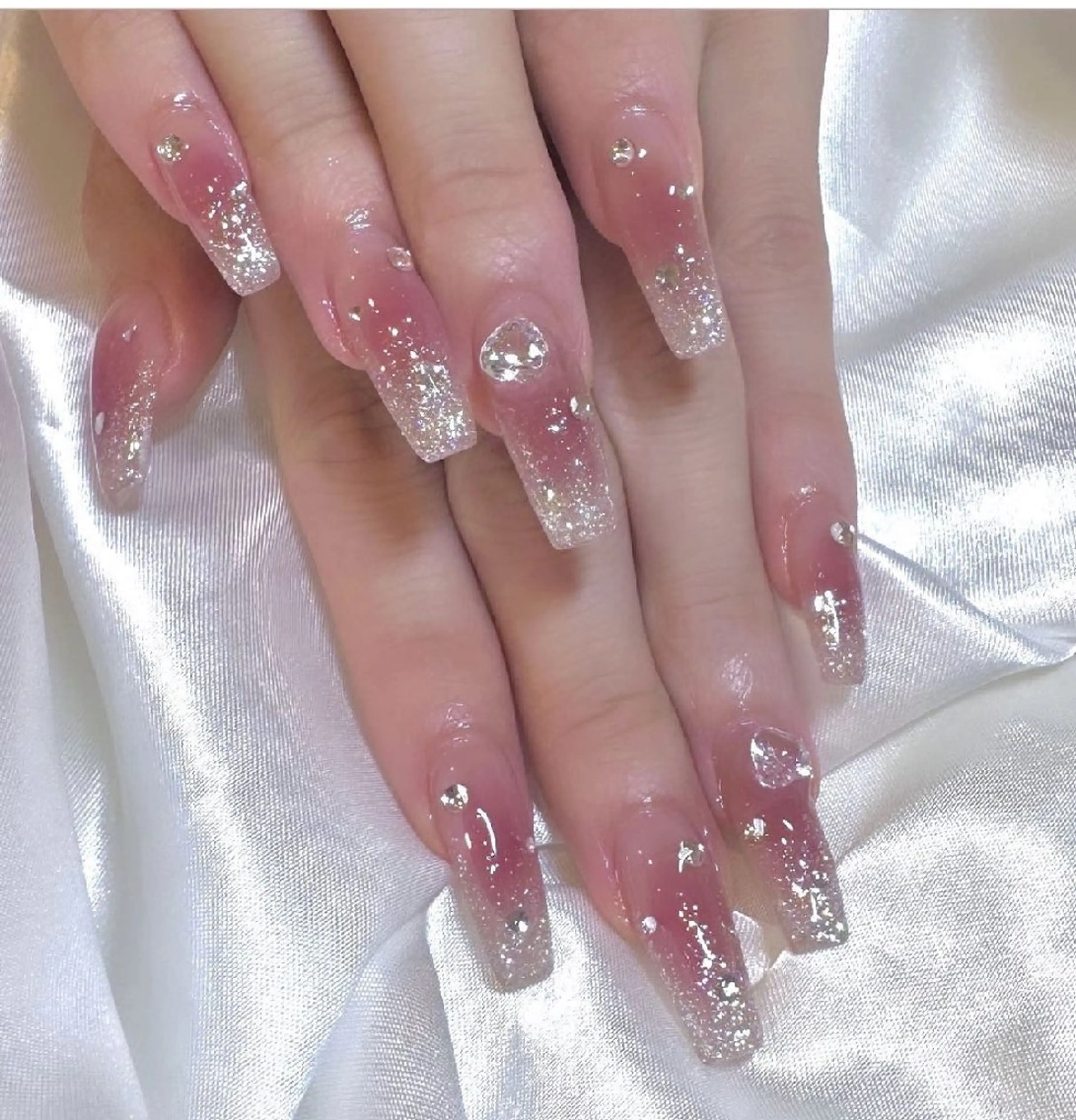 ロング ninabeauty 新宿のネイルデザイン