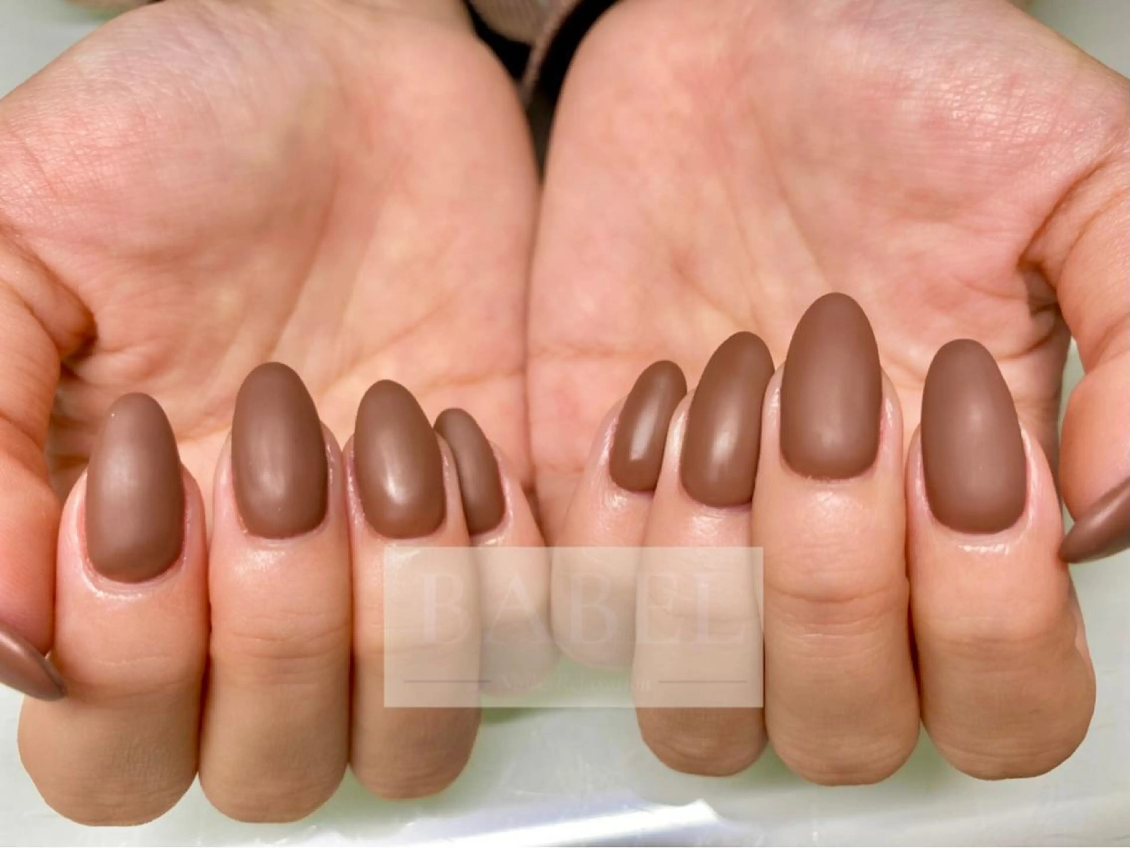 ネイル ジェルネイル マットネイル オフィスネイル ショートネイル 冬ネイル BABELバベル所属・江戸川橋✨BABEL 【バベル】大人可愛いのネイルデザイン