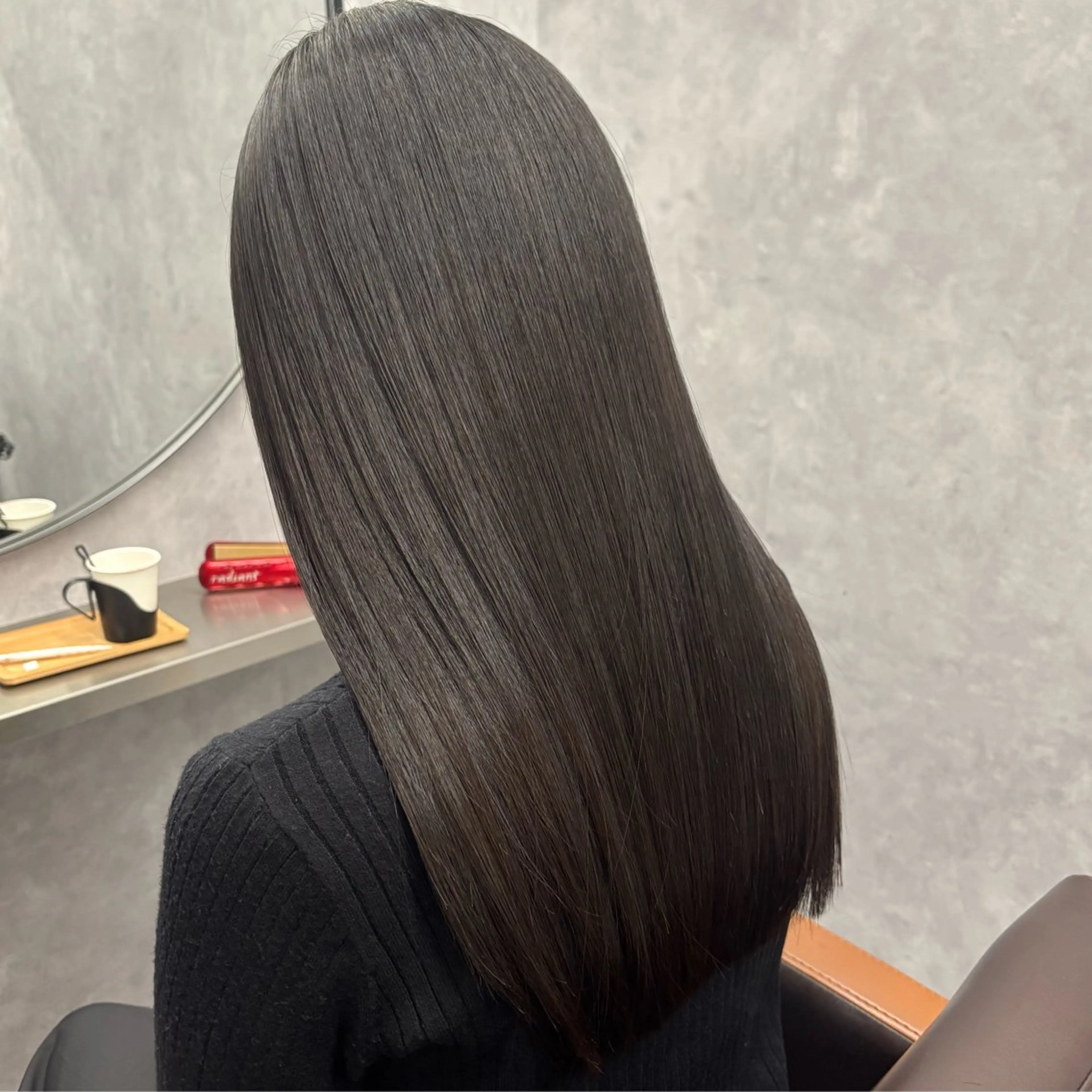 ロング カラー ヘアカラー トリートメント NUMBER_ ユイナのヘアスタイル