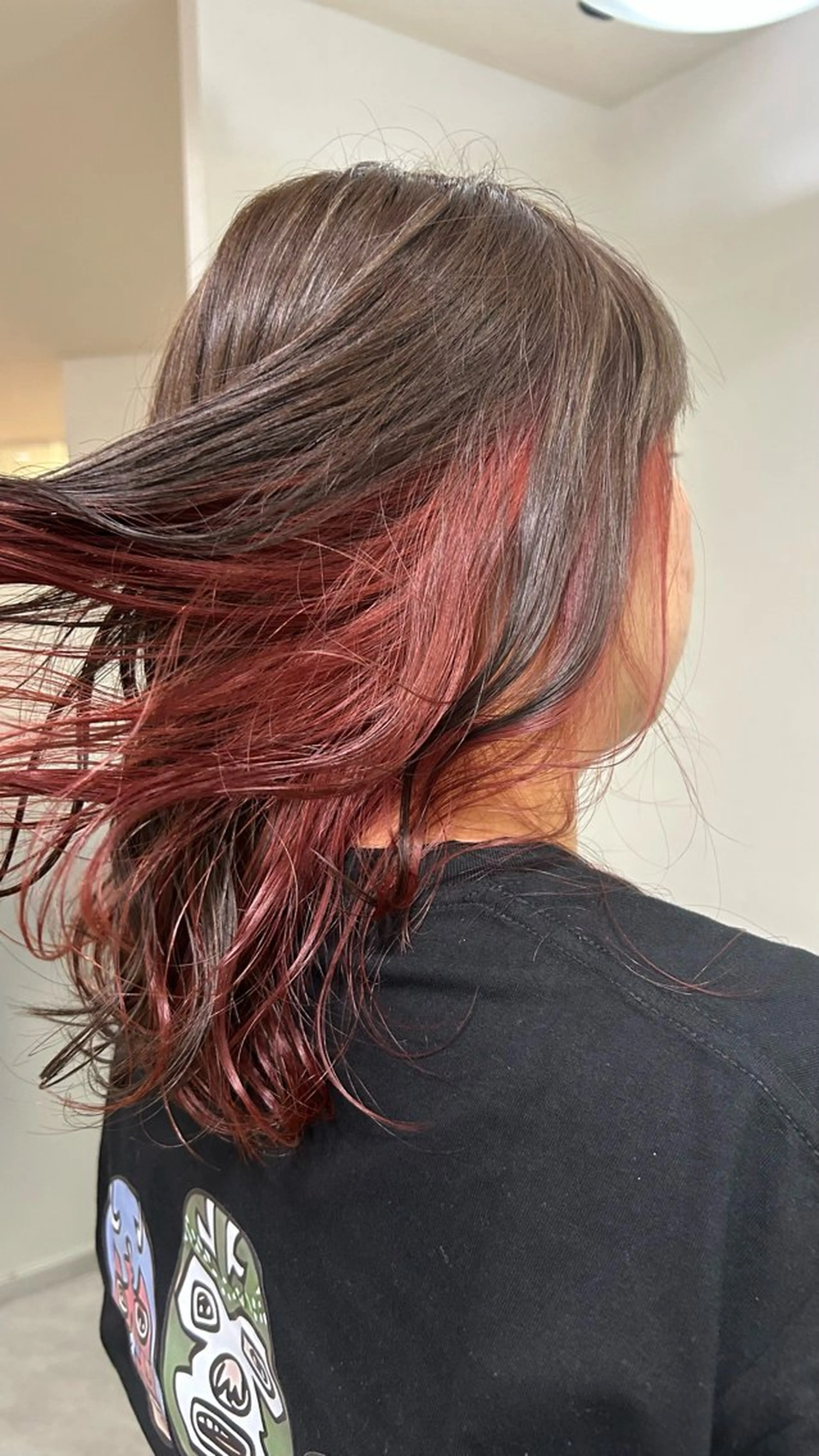 カラー ヘアカラー 𝑹𝒊𝒌𝒐 ブリーチ/艶カラーのヘアスタイル