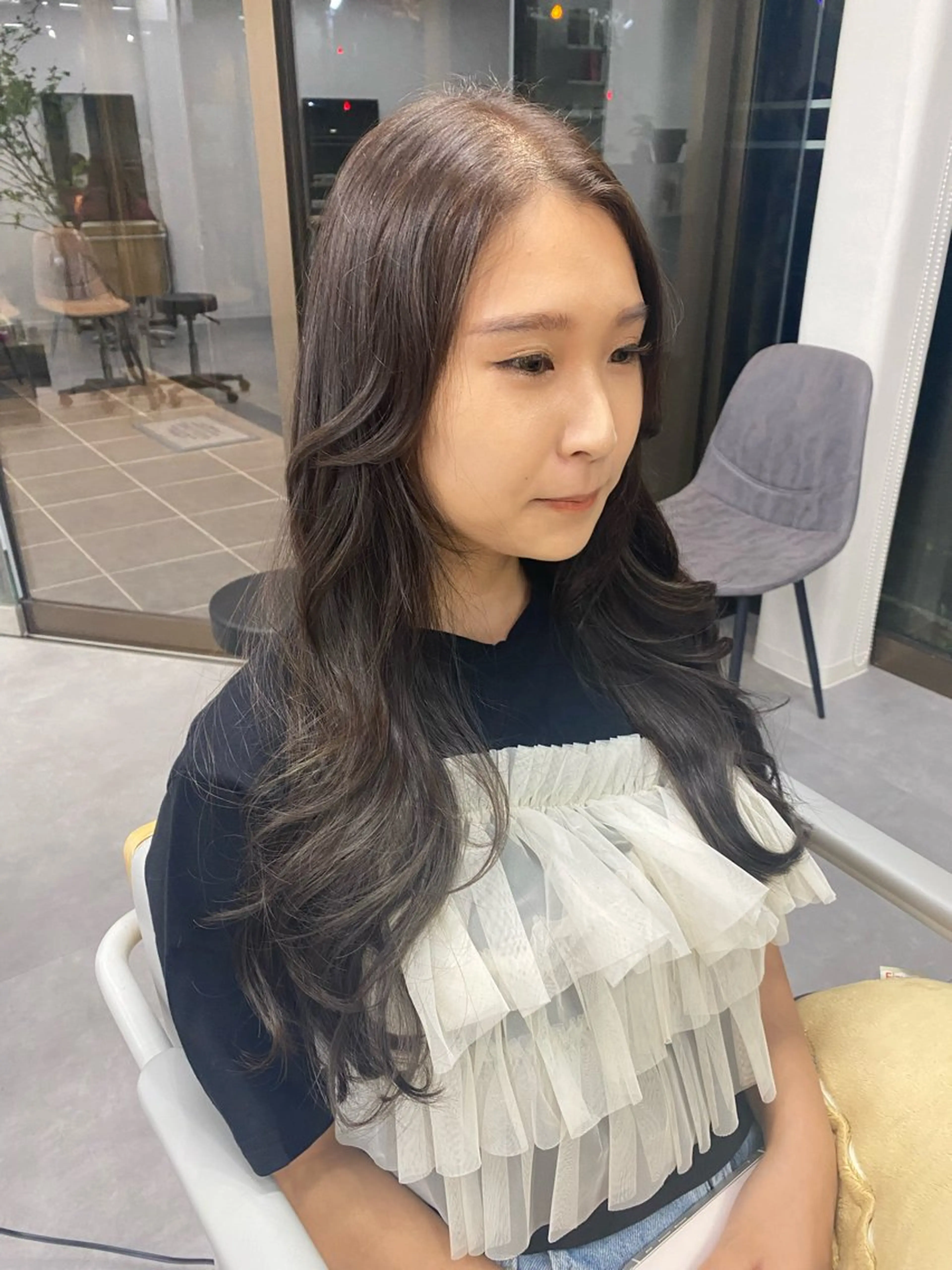 ロング くびれヘア レイヤーカット CIEN所属・松下 育未のヘアスタイル