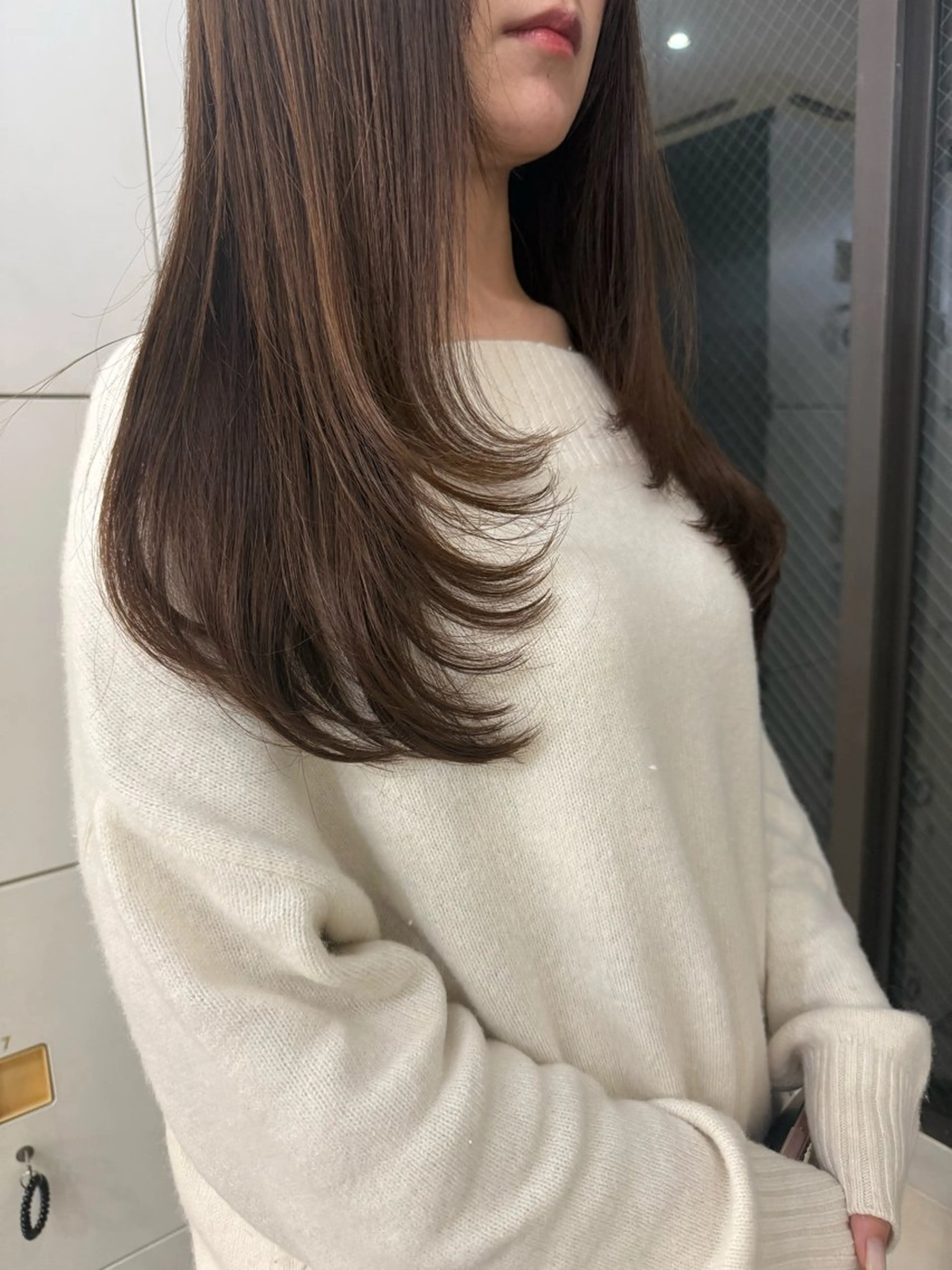 セミロング カット Rinka/レイヤー /透明感カラーのヘアスタイル