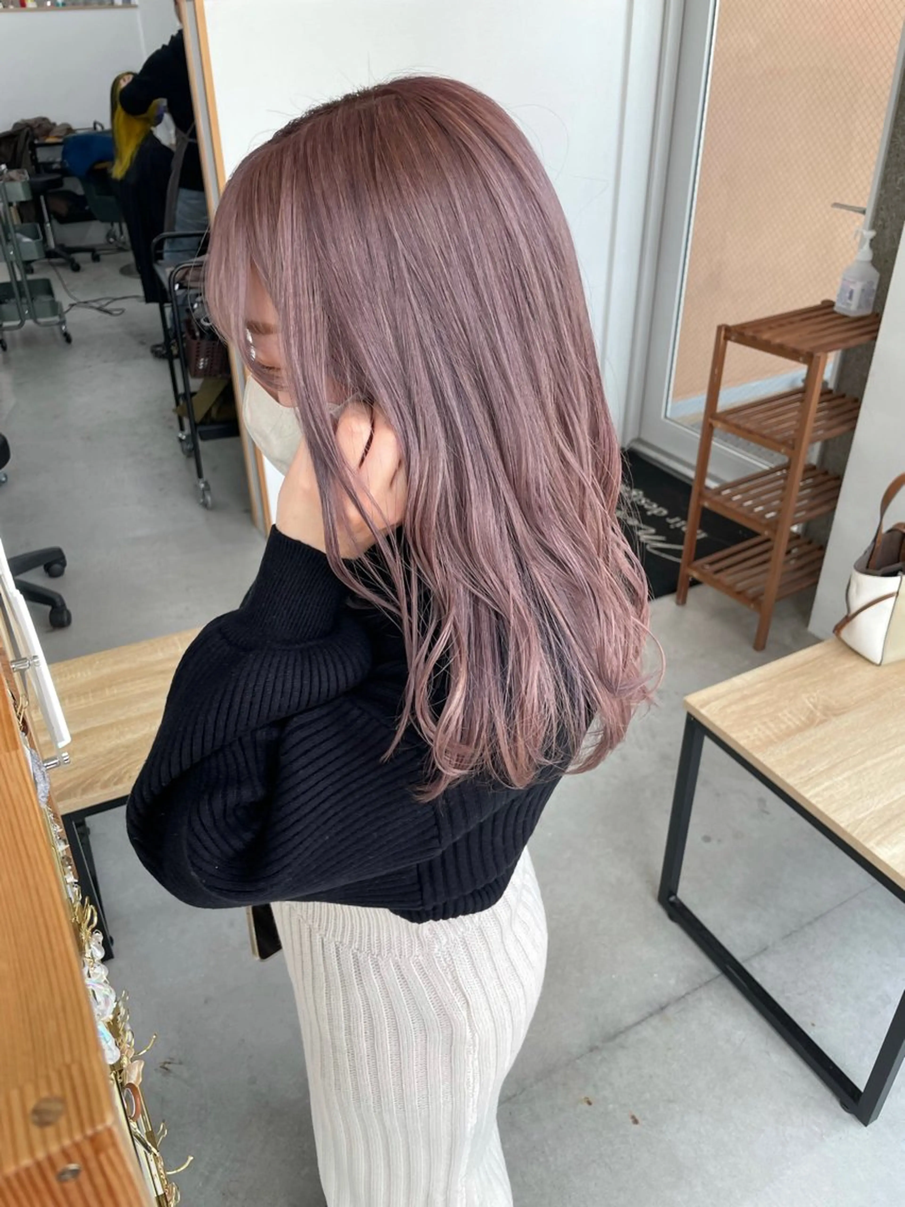 セミロング カラー ヘアカラー トリートメント Lull (シェアサロンReco VIProom)所属・Lull1人美容室 バレイヤージュのヘアスタイル