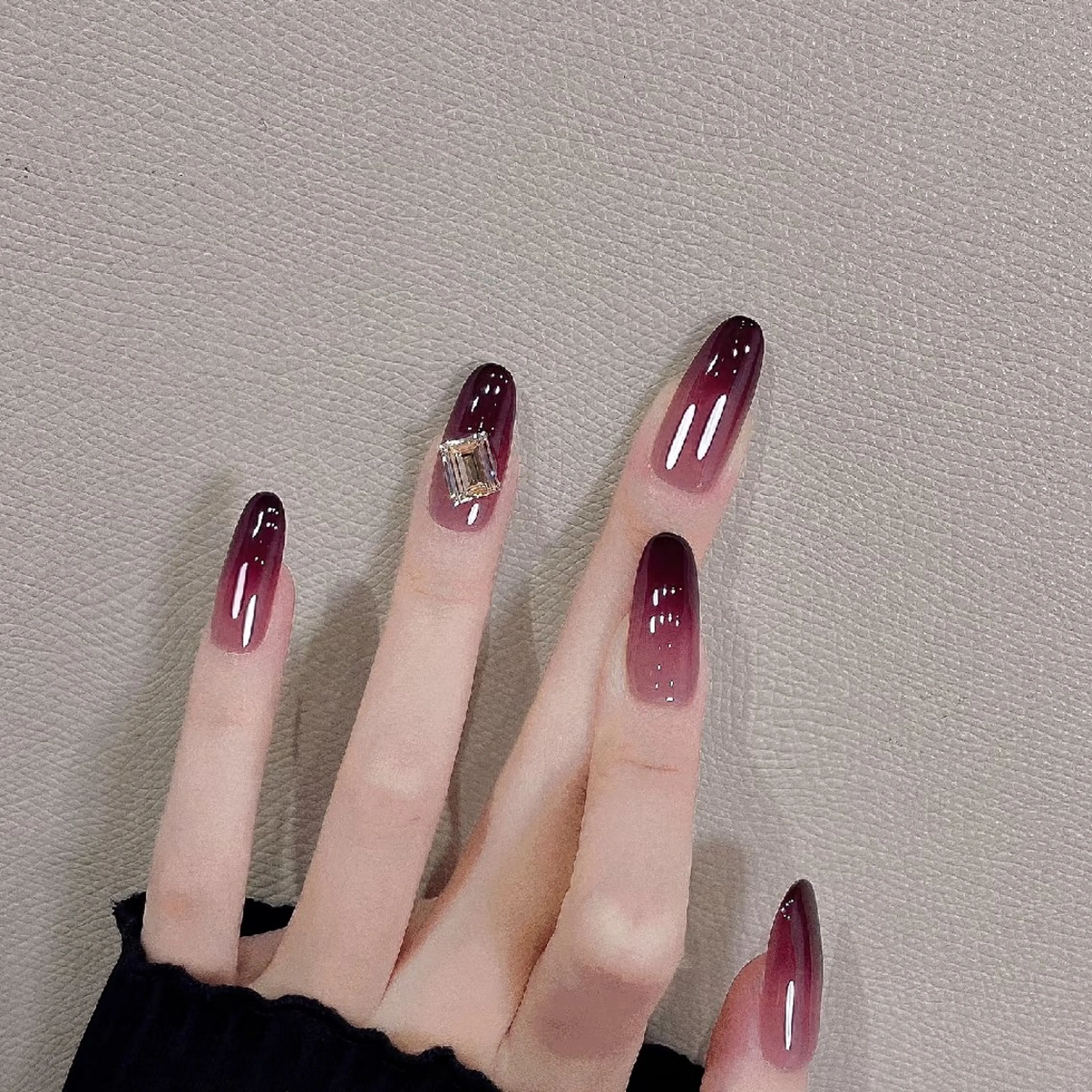 ネイル 鈴木 彩星のネイルデザイン