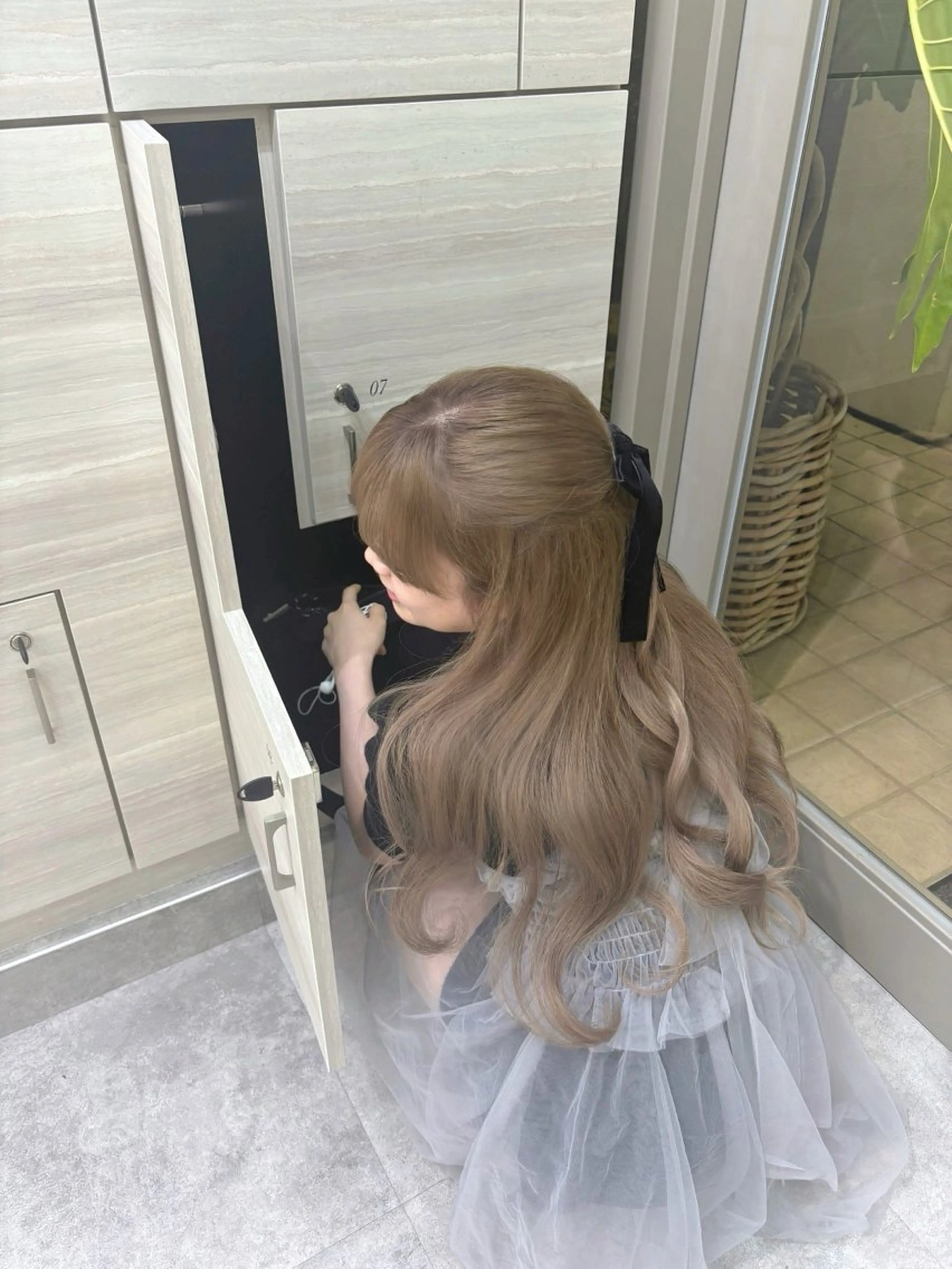 ロング カラー ヘアアレンジ ベージュカラー 透明感カラー ロング ヘアカラー the path sora♡のヘアスタイル