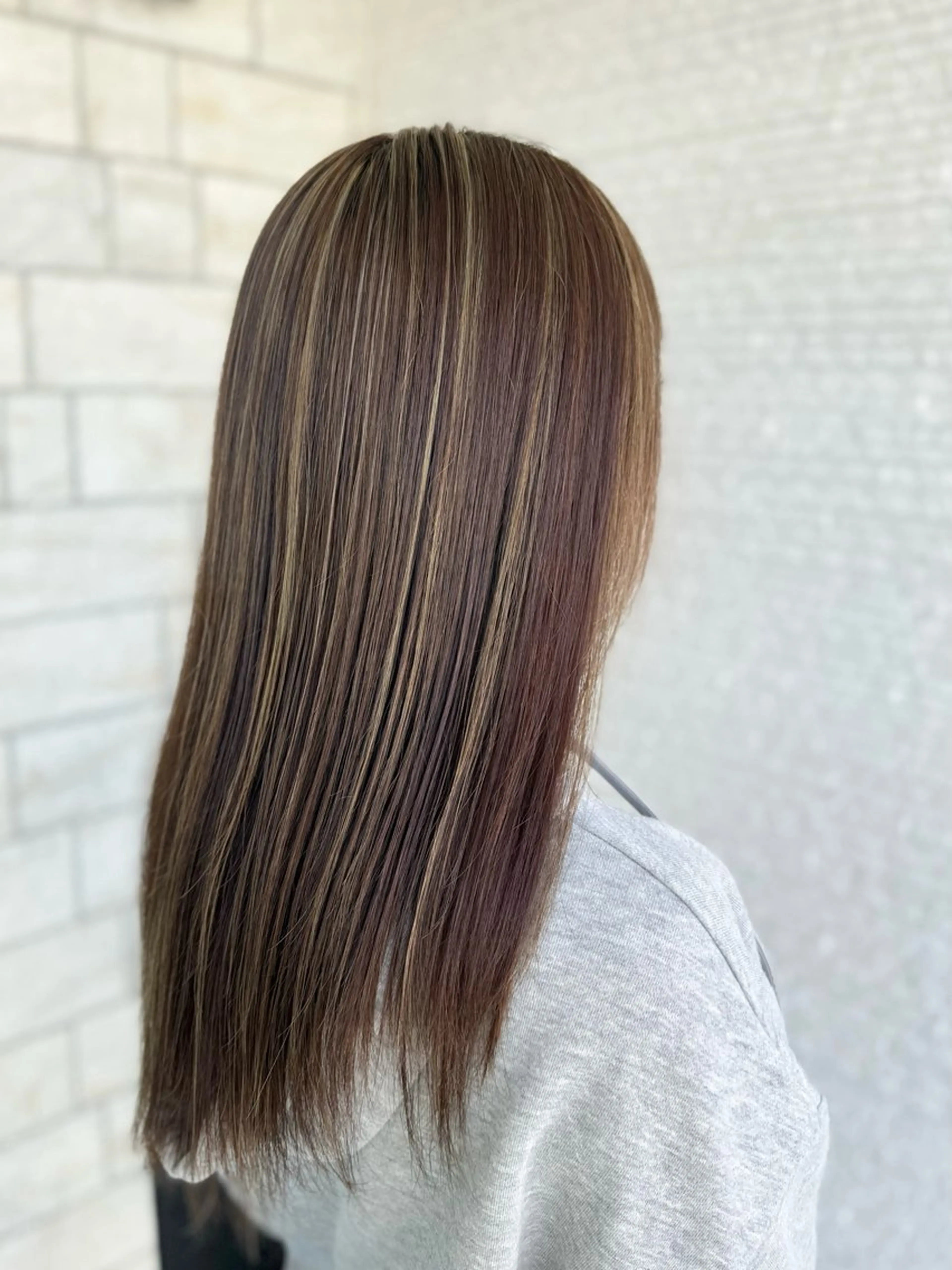 セミロング カラー ベージュカラー デザインカラー ハイライトカラー ハイライト 美容室Plaser(プラセル)所属・YUKA .のヘアスタイル